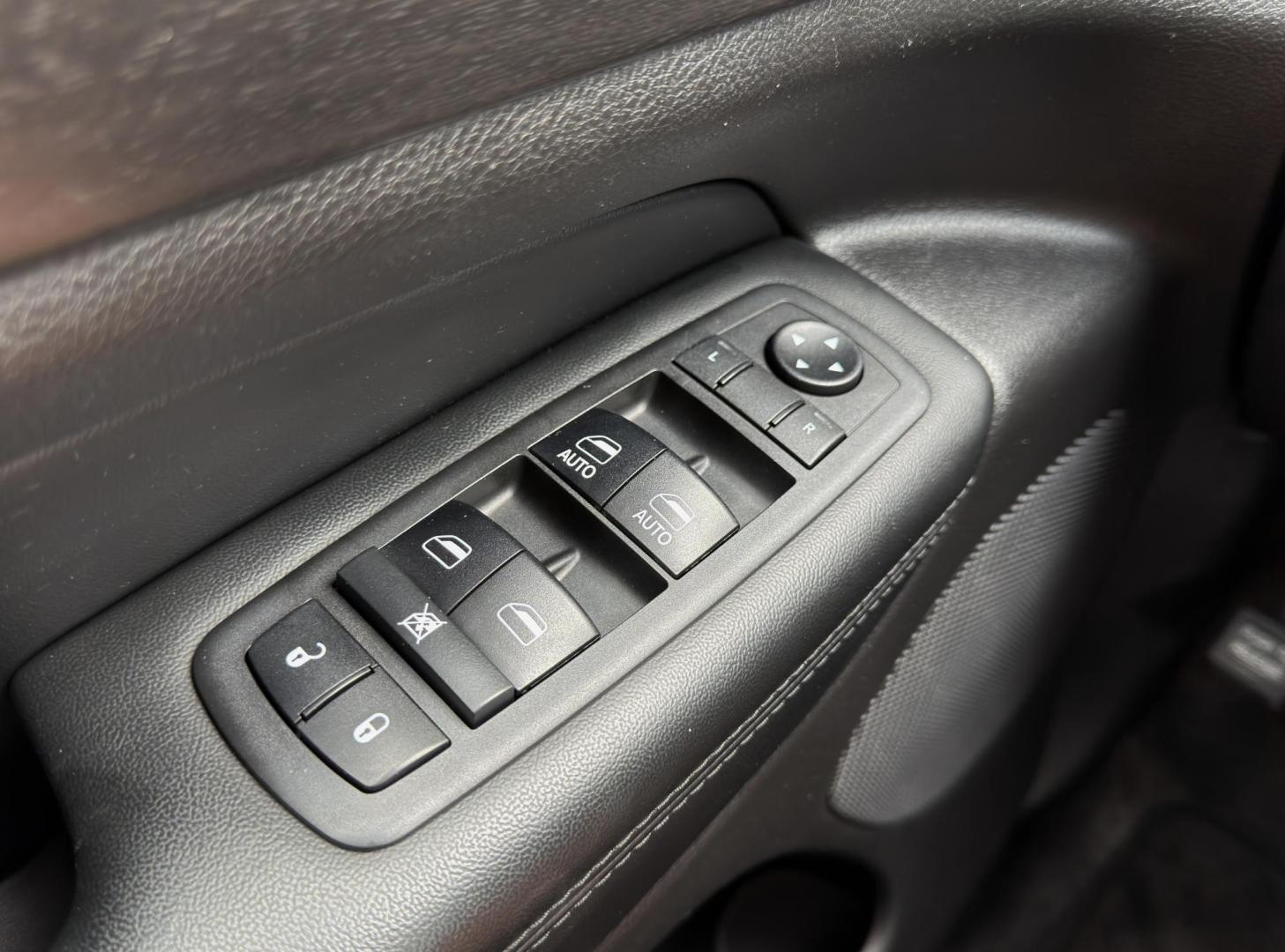 2018 SILVER /Black Jeep Grand Cherokee Laredo 2WD (1C4RJEAG5JC) with an 3.6L V6 engine, Automatic transmission, located at 2990 Old Orchard Rd., Jackson, MO, 63755, 37.354214, -89.612106 - 2018 Jeep Grand Cherokee Laredo 101xxx miles Rear Wheel Drive 3.6L V6 Automatic Backup Camera Bluetooth Cruise Power Windows/Locks/Mirrors We have financing available and we accept trades! Fill out a credit application on our website or come by today! If you have any questions, give us a c - Photo#28