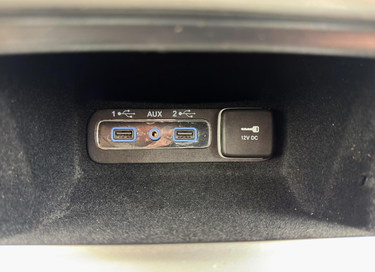 2018 SILVER /Black Jeep Grand Cherokee Laredo 2WD (1C4RJEAG5JC) with an 3.6L V6 engine, Automatic transmission, located at 2990 Old Orchard Rd., Jackson, MO, 63755, 37.354214, -89.612106 - 2018 Jeep Grand Cherokee Laredo 101xxx miles Rear Wheel Drive 3.6L V6 Automatic Backup Camera Bluetooth Cruise Power Windows/Locks/Mirrors We have financing available and we accept trades! Fill out a credit application on our website or come by today! If you have any questions, give us a c - Photo#27