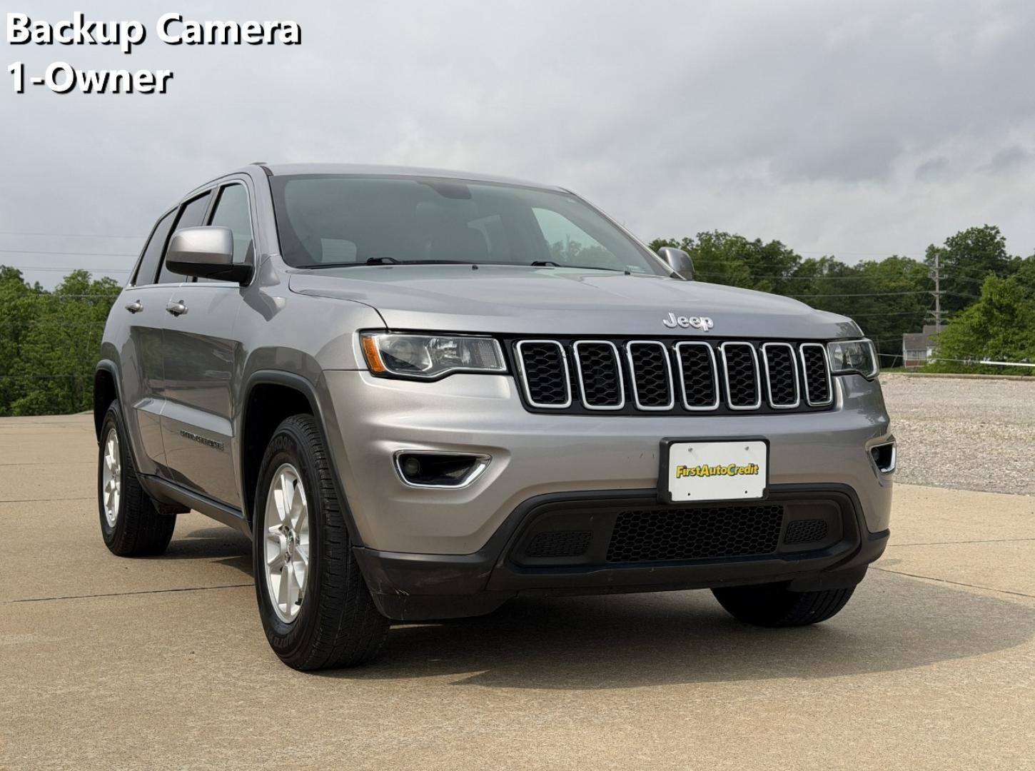 2018 SILVER /Black Jeep Grand Cherokee Laredo 2WD (1C4RJEAG5JC) with an 3.6L V6 engine, Automatic transmission, located at 2990 Old Orchard Rd., Jackson, MO, 63755, 37.354214, -89.612106 - 2018 Jeep Grand Cherokee Laredo 101xxx miles Rear Wheel Drive 3.6L V6 Automatic Backup Camera Bluetooth Cruise Power Windows/Locks/Mirrors We have financing available and we accept trades! Fill out a credit application on our website or come by today! If you have any questions, give us a c - Photo#0