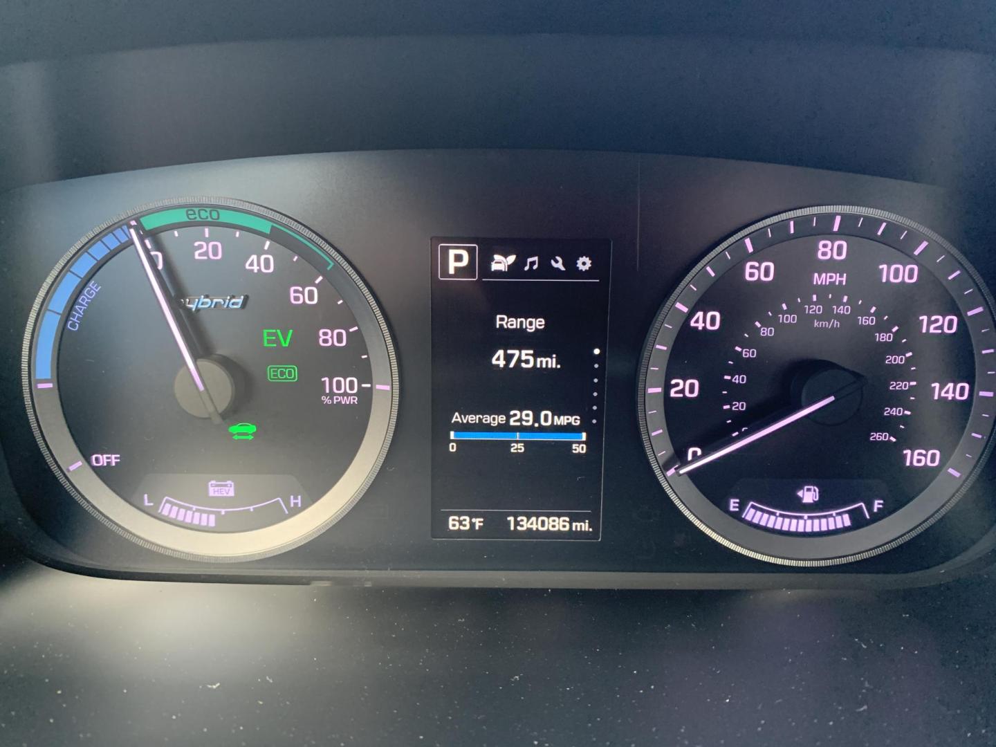 2016 BLUE /GRAY Hyundai Sonata Hybrid Base (KMHE24L14GA) with an 2.0L L4 DOHC 16V HYBRID engine, Automatic transmission, located at 506 S. Kingshighway, Cape Girardeau, MO, 63703, (573) 235-5000, 37.294991, -89.553635 - 2016 Hyundai Sonata Hybrid Base 134,xxx miles Front Wheel Drive Cloth Seats Power Windows Rear Window Defroster Power Outlet Steering Wheel Controls Tilt Steering Wheel Alarm System Bluetooth Wireless Cruise Control Hands Free Phone Remote Keyless Entry Proximity Sensing Keyless Entry - Photo#24