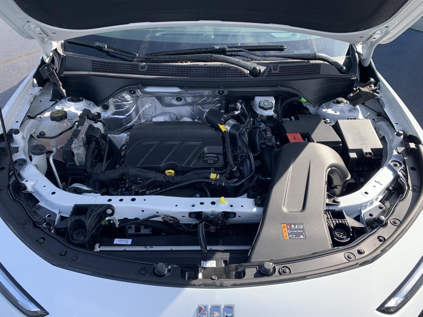 2025 WHITE /GRAY Buick Envista Preferred (KL47LAEP9SB) with an 1.2L L3 TURBO engine, Automatic transmission, located at 506 S. Kingshighway, Cape Girardeau, MO, 63703, (573) 235-5000, 37.294991, -89.553635 - 2025 Buick Envista Preferred 24,xxx Miles Own Owner 12V Power Outlet Alarm System Bluetooth Cloth Seats Cruise Control Folding Rear Seat Hands Free Phone Power Outlet Power Windows Push-Button Engine Start Rear Window Defroster Remote Engine Start Remote Keyless Entry Satellite Radio - Photo#2