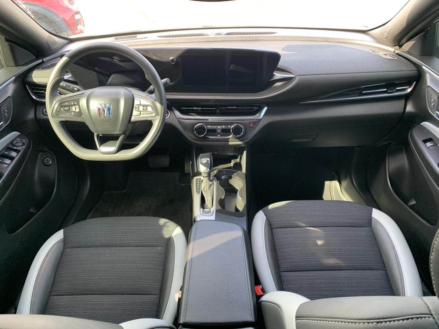 2025 WHITE /GRAY Buick Envista Preferred (KL47LAEP9SB) with an 1.2L L3 TURBO engine, Automatic transmission, located at 506 S. Kingshighway, Cape Girardeau, MO, 63703, (573) 235-5000, 37.294991, -89.553635 - 2025 Buick Envista Preferred 24,xxx Miles Own Owner 12V Power Outlet Alarm System Bluetooth Cloth Seats Cruise Control Folding Rear Seat Hands Free Phone Power Outlet Power Windows Push-Button Engine Start Rear Window Defroster Remote Engine Start Remote Keyless Entry Satellite Radio - Photo#15