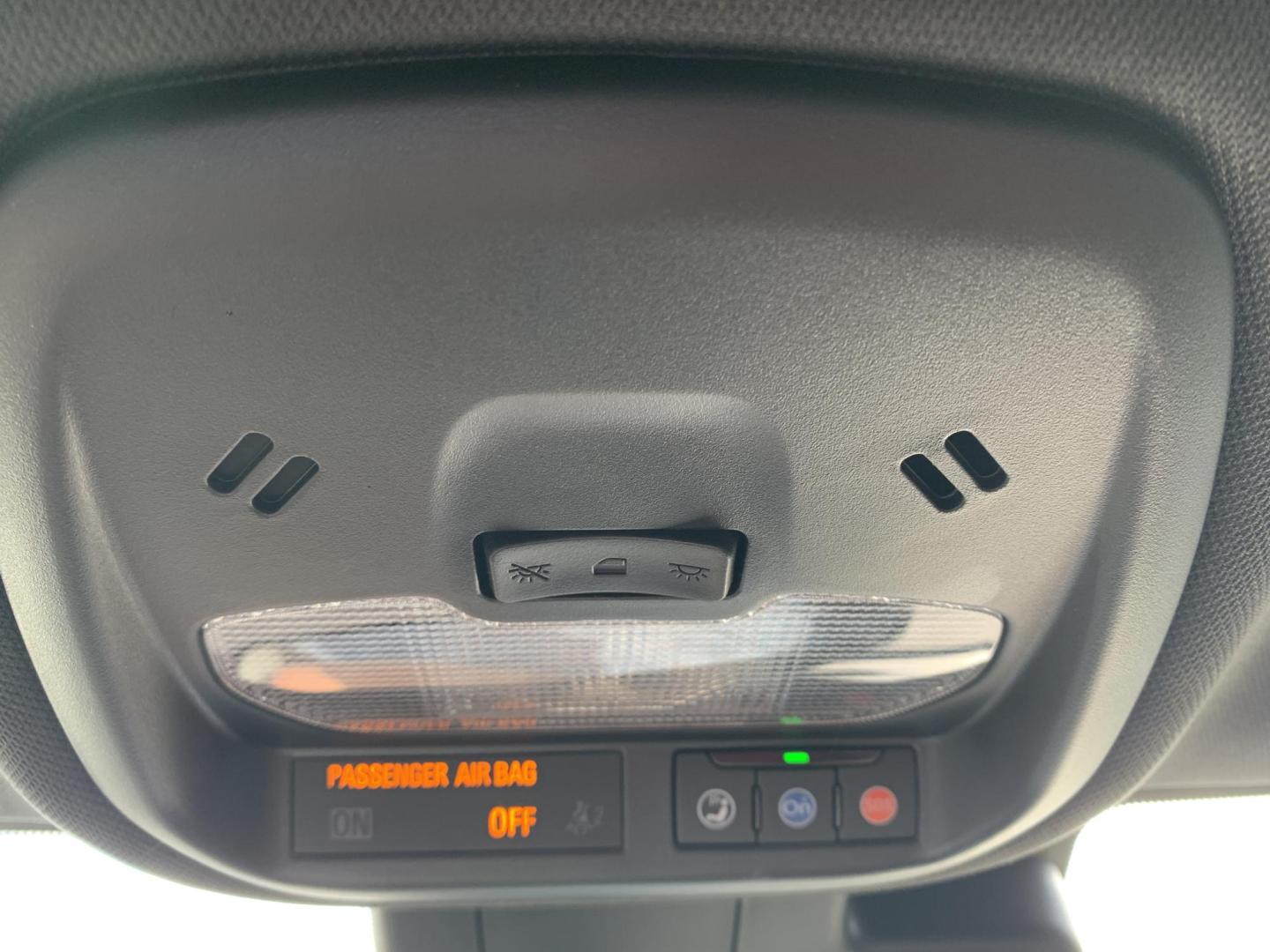 2025 WHITE /GRAY Buick Envista Preferred (KL47LAEP9SB) with an 1.2L L3 TURBO engine, Automatic transmission, located at 506 S. Kingshighway, Cape Girardeau, MO, 63703, (573) 235-5000, 37.294991, -89.553635 - 2025 Buick Envista Preferred 24,xxx Miles Own Owner 12V Power Outlet Alarm System Bluetooth Cloth Seats Cruise Control Folding Rear Seat Hands Free Phone Power Outlet Power Windows Push-Button Engine Start Rear Window Defroster Remote Engine Start Remote Keyless Entry Satellite Radio - Photo#30