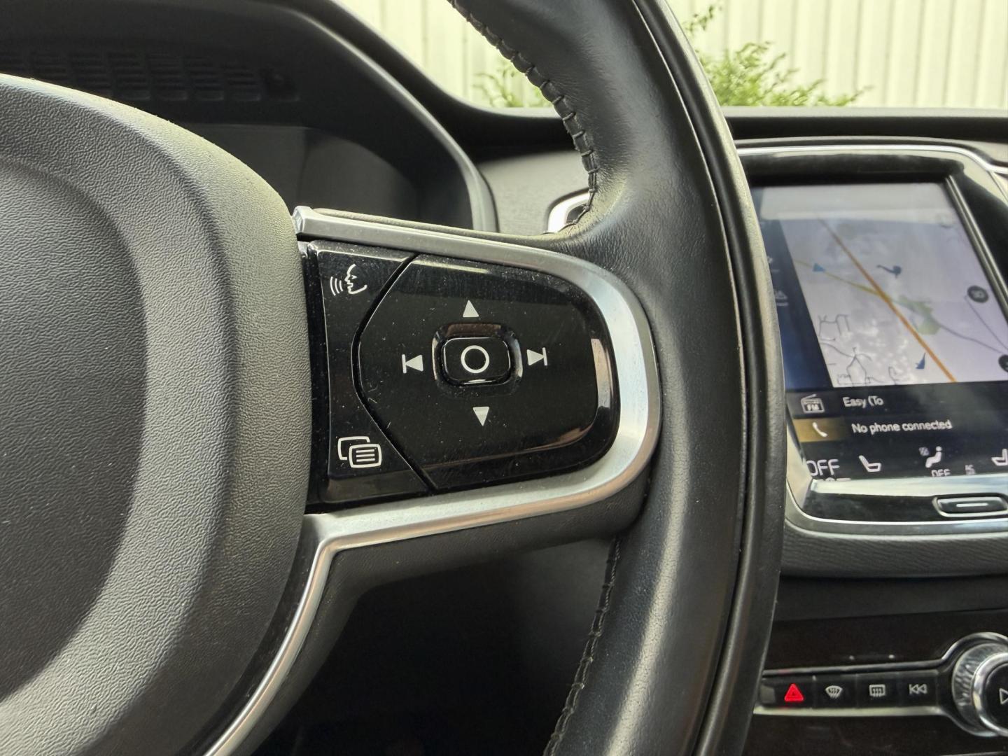 2018 BLACK /Black Volvo XC90 T6 Momentum AWD (YV4A22PK3J1) with an 2.0L 4 Cyl. engine, Automatic transmission, located at 2990 Old Orchard Rd., Jackson, MO, 63755, 37.354214, -89.612106 - 2018 Volvo XC90 T6 Momentum 108xxx miles All Wheel Drive 2.0L 4 Cyl. Automatic Leather 3rd Row Navigation Power/Heated Seats Heated Steering Wheel Backup Camera Sunroof Bluetooth Cruise Power Windows/Locks/Mirrors We have financing available and we accept trades! Fill out a credit app - Photo#27