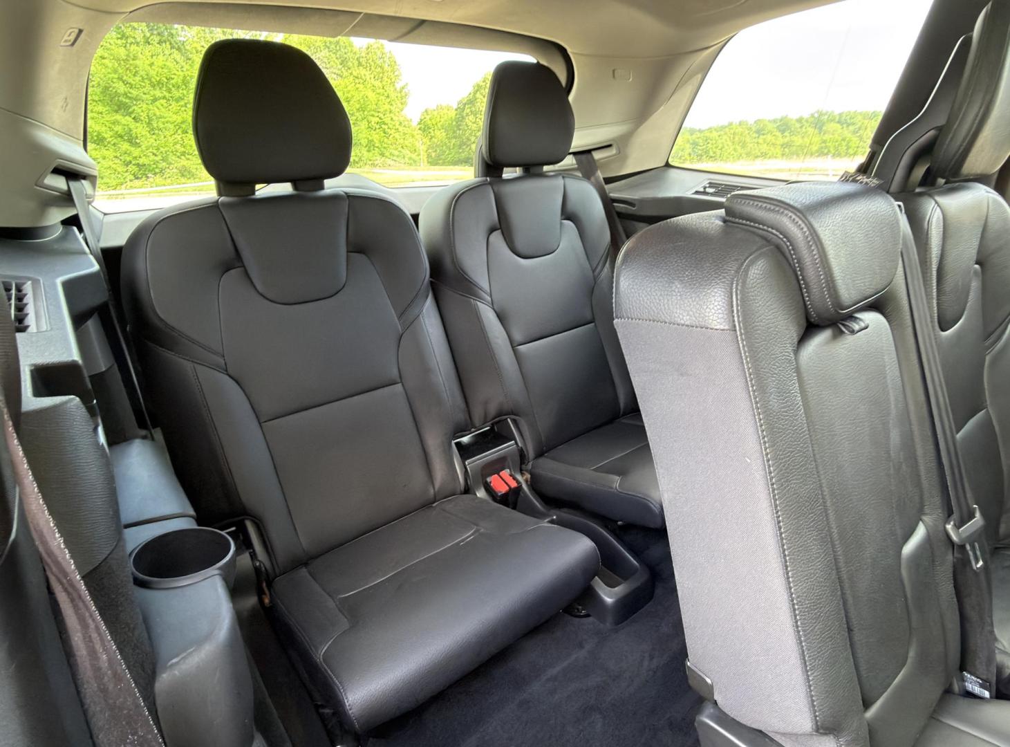 2018 BLACK /Black Volvo XC90 T6 Momentum AWD (YV4A22PK3J1) with an 2.0L 4 Cyl. engine, Automatic transmission, located at 2990 Old Orchard Rd., Jackson, MO, 63755, 37.354214, -89.612106 - 2018 Volvo XC90 T6 Momentum 108xxx miles All Wheel Drive 2.0L 4 Cyl. Automatic Leather 3rd Row Navigation Power/Heated Seats Heated Steering Wheel Backup Camera Sunroof Bluetooth Cruise Power Windows/Locks/Mirrors We have financing available and we accept trades! Fill out a credit app - Photo#20
