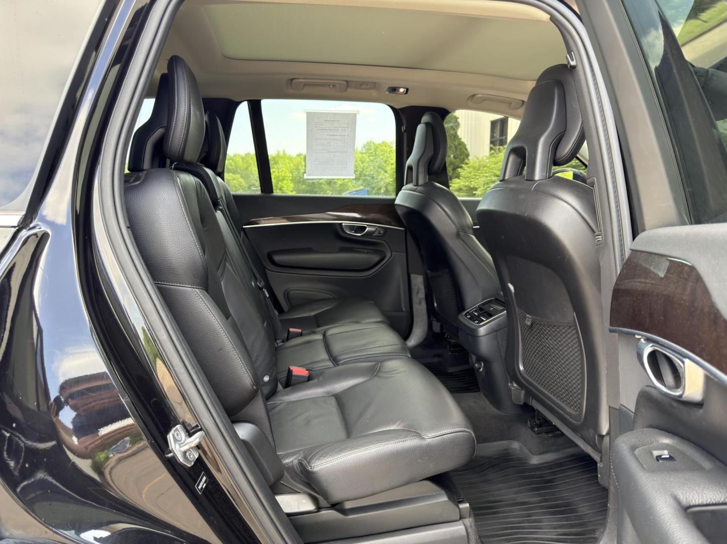 2018 BLACK /Black Volvo XC90 T6 Momentum AWD (YV4A22PK3J1) with an 2.0L 4 Cyl. engine, Automatic transmission, located at 2990 Old Orchard Rd., Jackson, MO, 63755, 37.354214, -89.612106 - 2018 Volvo XC90 T6 Momentum 108xxx miles All Wheel Drive 2.0L 4 Cyl. Automatic Leather 3rd Row Navigation Power/Heated Seats Heated Steering Wheel Backup Camera Sunroof Bluetooth Cruise Power Windows/Locks/Mirrors We have financing available and we accept trades! Fill out a credit app - Photo#19
