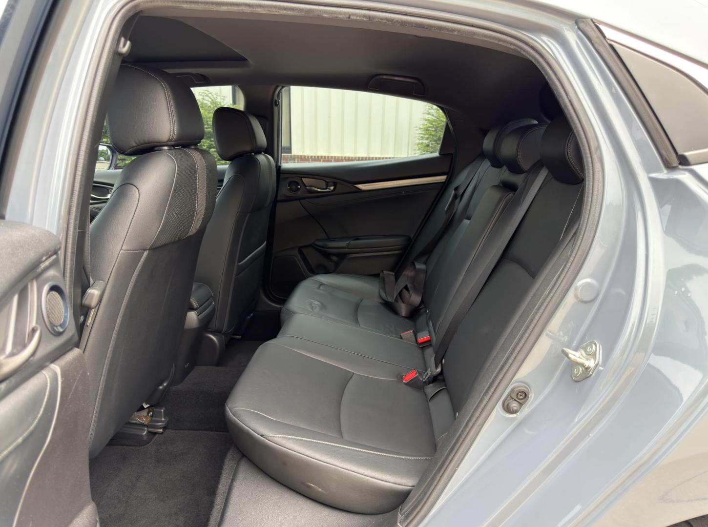 2020 BLUE /Black Honda Civic EX-L (SHHFK7H85LU) with an 1.5L 4 Cyl. Turbo engine, CVT transmission, located at 2990 Old Orchard Rd., Jackson, MO, 63755, 37.354214, -89.612106 - 2020 Honda Civic EX-L 85xxx miles Front Wheel Drive 1.5L 4 Cyl. Turbo Automatic Leather Backup Camera Heated Seats Power Driver Seat Sunroof Bluetooth Remote Start Cruise Power Windows/Locks/Mirrors We have financing available and we accept trades! Fill out a credit application on our - Photo#17