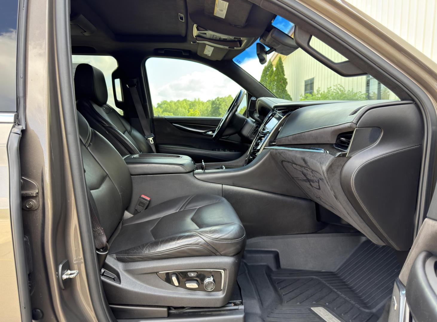 2016 BROWN /Brown Cadillac Escalade ESV Platinum 4WD (1GYS4KKJ9GR) with an 6.2L V8 engine, Automatic transmission, located at 2990 Old Orchard Rd., Jackson, MO, 63755, 37.354214, -89.612106 - 2016 Cadillac Escalade ESV Platinum 87xxx miles 4 Wheel Drive 6.2L V8 Automatic Leather 3rd Row Rear Entertainment Navigation Power/Heated/Cooled Seats Heated Rear Seats Heated Steering Wheel Backup Camera Sunroof Bluetooth Power Running Boards Remote Start Cruise Power Windows/Loc - Photo#24
