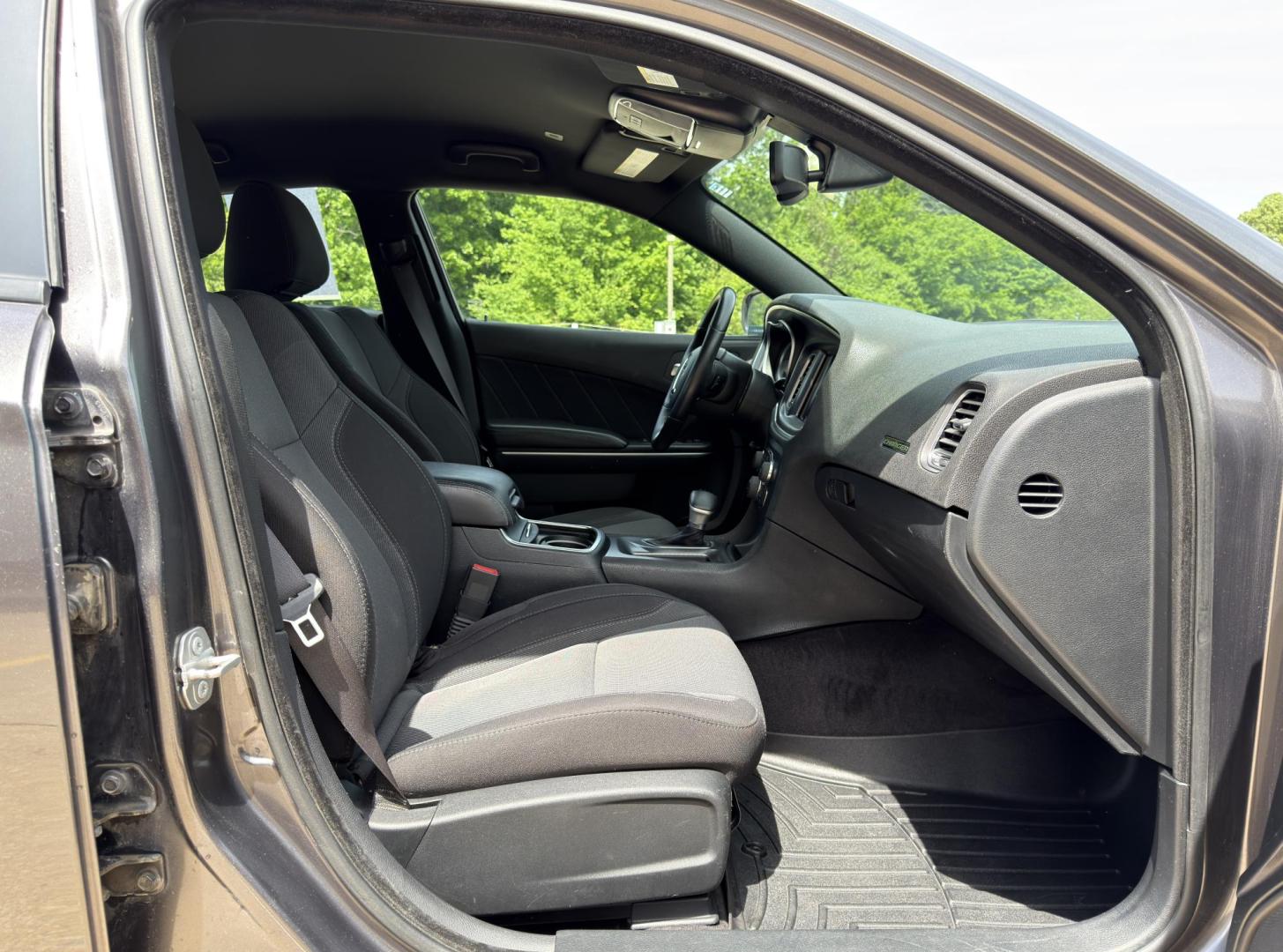 2017 GRAY /Black Dodge Charger SXT (2C3CDXHGXHH) with an 3.6L V6 engine, Automatic transmission, located at 2990 Old Orchard Rd., Jackson, MO, 63755, 37.354214, -89.612106 - 2017 Dodge Charger SXT 134xxx miles Rear Wheel Drive 3.6L V6 Automatic Power Driver Seat Heated Seats Bluetooth Cruise Power Windows/Locks/Mirrors We have financing available and we accept trades! Fill out a credit application on our website or come by today! If you have any questions, gi - Photo#14