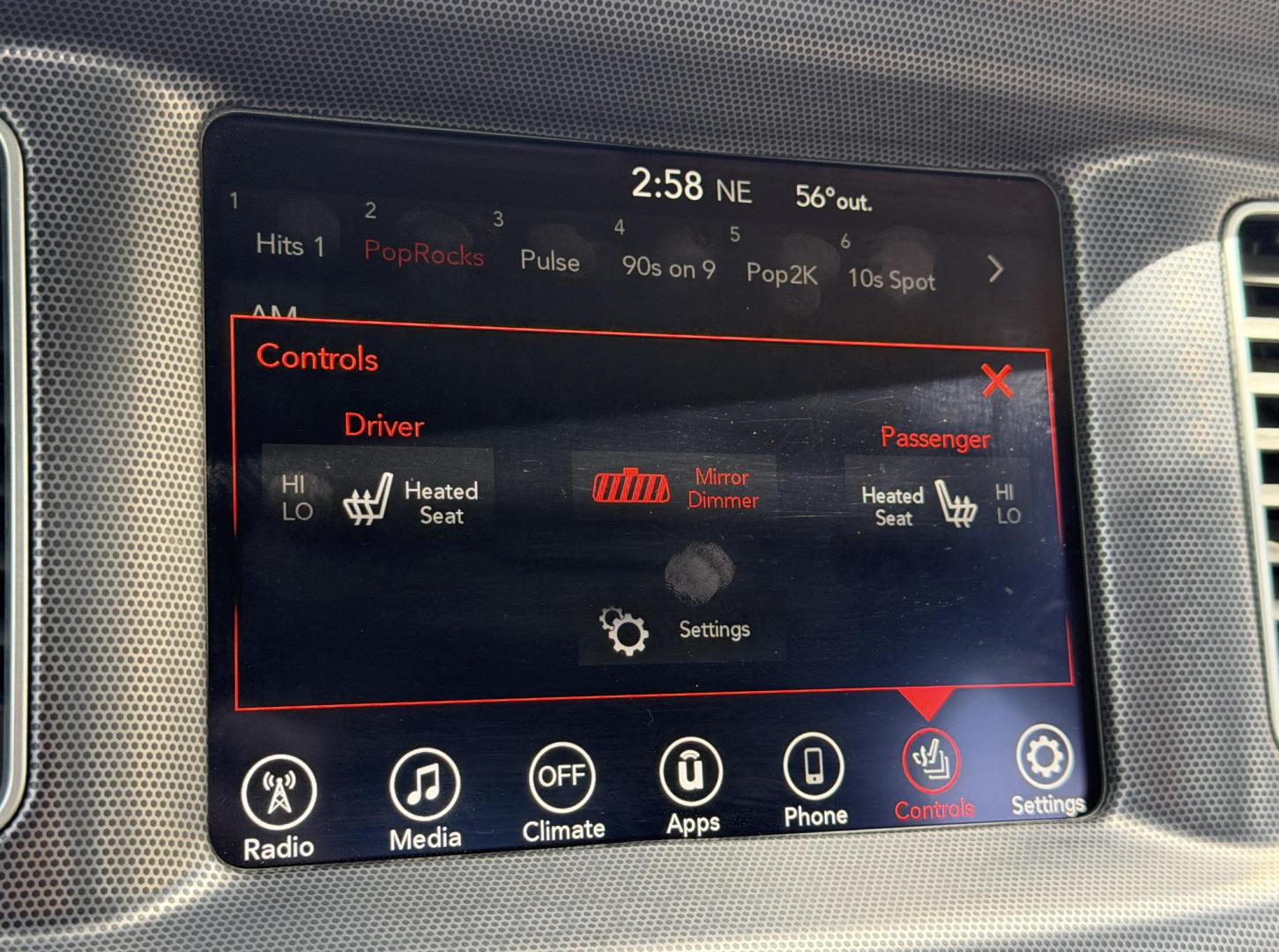 2017 GRAY /Black Dodge Charger SXT (2C3CDXHGXHH) with an 3.6L V6 engine, Automatic transmission, located at 2990 Old Orchard Rd., Jackson, MO, 63755, 37.354214, -89.612106 - 2017 Dodge Charger SXT 134xxx miles Rear Wheel Drive 3.6L V6 Automatic Power Driver Seat Heated Seats Bluetooth Cruise Power Windows/Locks/Mirrors We have financing available and we accept trades! Fill out a credit application on our website or come by today! If you have any questions, gi - Photo#2