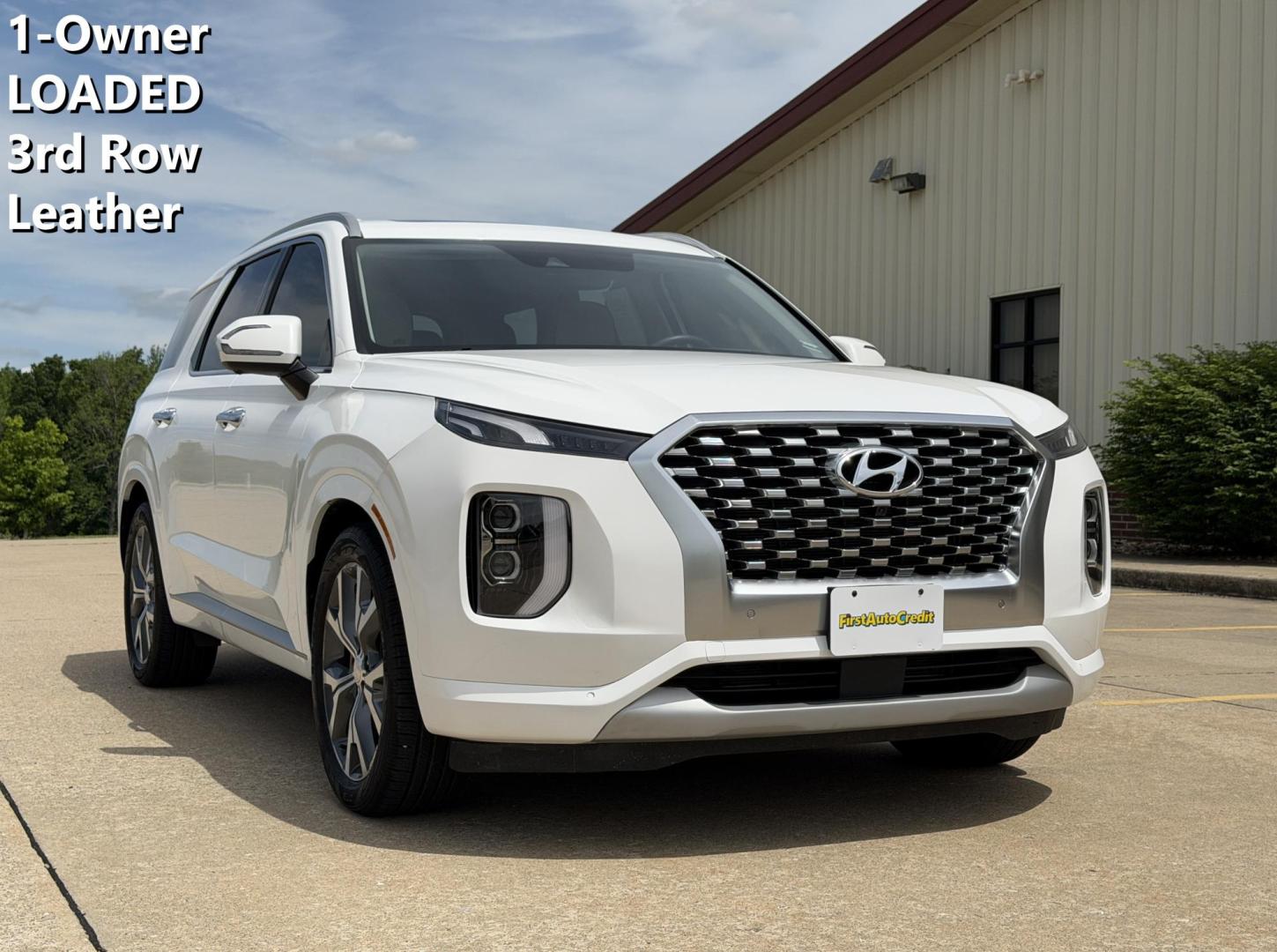 2021 WHITE /Tan Hyundai Palisade Limited AWD (KM8R5DHE1MU) with an 3.8L V6 engine, Automatic transmission, located at 2990 Old Orchard Rd., Jackson, MO, 63755, 37.354214, -89.612106 - 2021 Hyundai Palisade Limited 1-Owner 71xxx miles All Wheel Drive 3.8L V6 Automatic Leather 3rd Row Navigation Power/Heated/Cooled Seats Heated/Cooled Rear Seats Heated Steering Wheel Backup Camera Sunroof Bluetooth Remote Start Cruise Power Windows/Locks/Mirrors We have financing - Photo#0