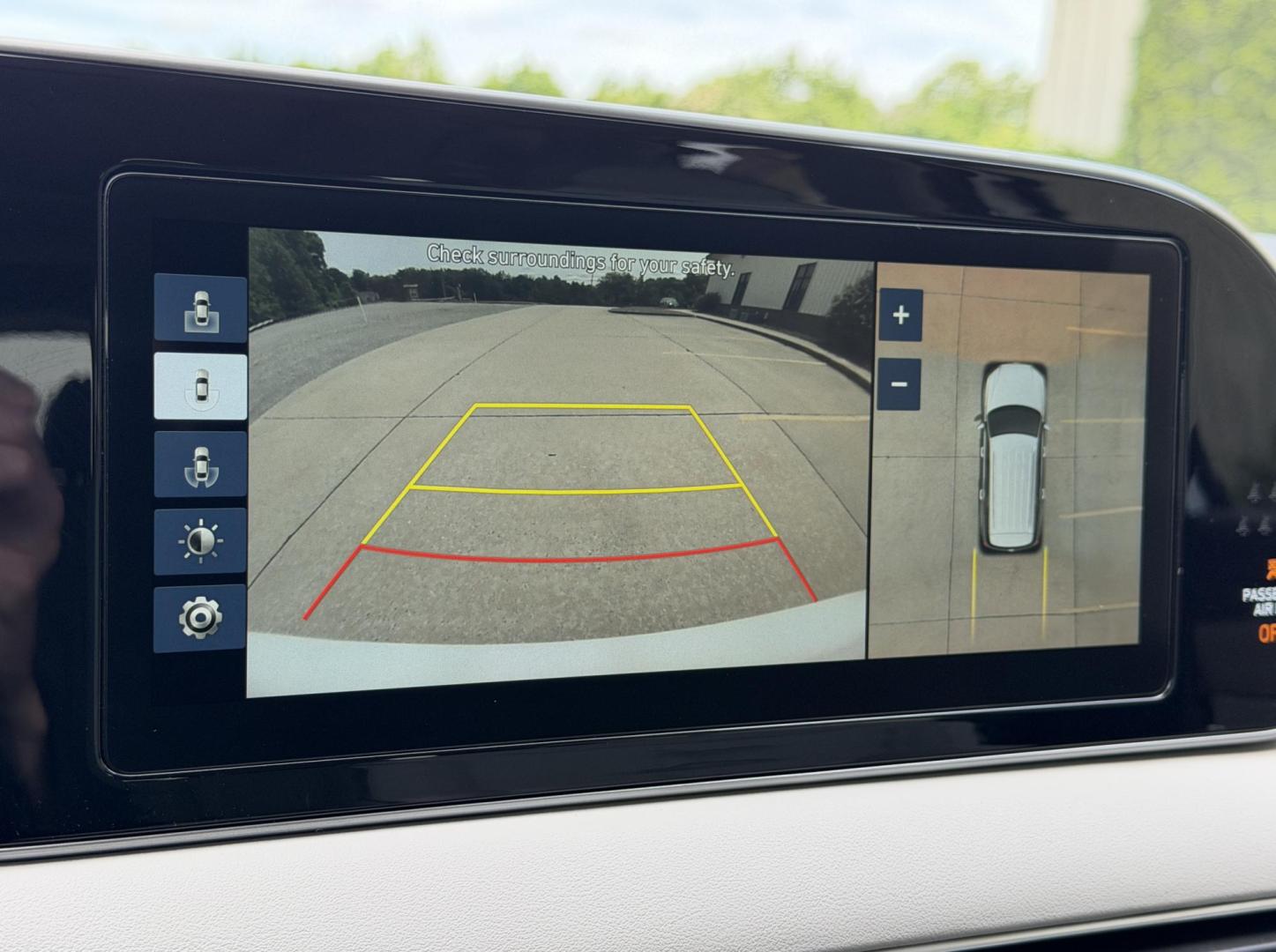 2021 WHITE /Tan Hyundai Palisade Limited AWD (KM8R5DHE1MU) with an 3.8L V6 engine, Automatic transmission, located at 2990 Old Orchard Rd., Jackson, MO, 63755, 37.354214, -89.612106 - 2021 Hyundai Palisade Limited 1-Owner 71xxx miles All Wheel Drive 3.8L V6 Automatic Leather 3rd Row Navigation Power/Heated/Cooled Seats Heated/Cooled Rear Seats Heated Steering Wheel Backup Camera Sunroof Bluetooth Remote Start Cruise Power Windows/Locks/Mirrors We have financing - Photo#4
