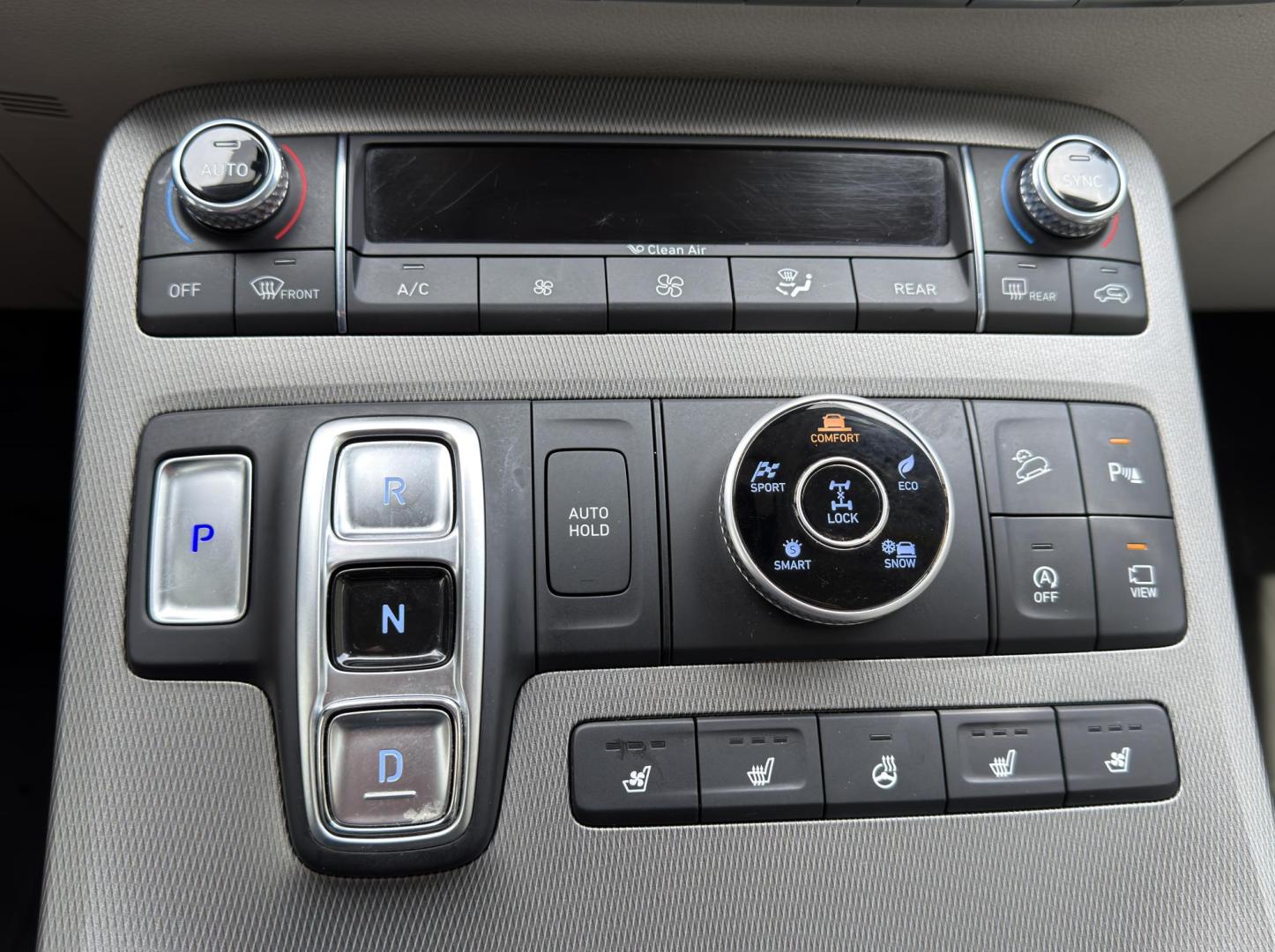 2021 WHITE /Tan Hyundai Palisade Limited AWD (KM8R5DHE1MU) with an 3.8L V6 engine, Automatic transmission, located at 2990 Old Orchard Rd., Jackson, MO, 63755, 37.354214, -89.612106 - 2021 Hyundai Palisade Limited 1-Owner 71xxx miles All Wheel Drive 3.8L V6 Automatic Leather 3rd Row Navigation Power/Heated/Cooled Seats Heated/Cooled Rear Seats Heated Steering Wheel Backup Camera Sunroof Bluetooth Remote Start Cruise Power Windows/Locks/Mirrors We have financing - Photo#34