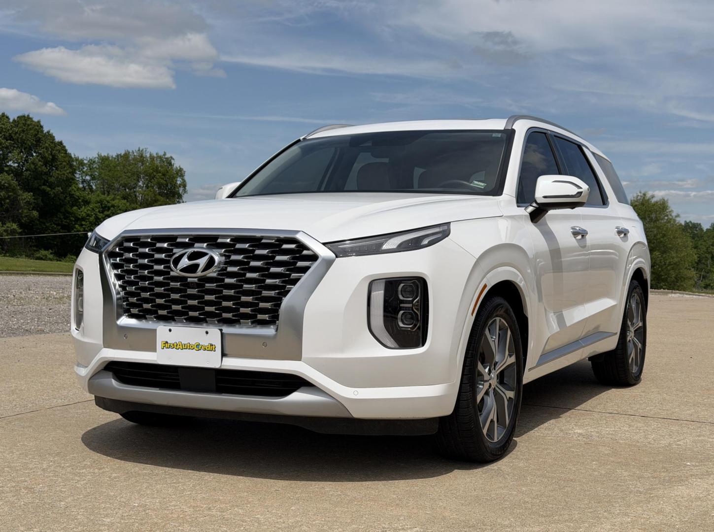2021 WHITE /Tan Hyundai Palisade Limited AWD (KM8R5DHE1MU) with an 3.8L V6 engine, Automatic transmission, located at 2990 Old Orchard Rd., Jackson, MO, 63755, 37.354214, -89.612106 - 2021 Hyundai Palisade Limited 1-Owner 71xxx miles All Wheel Drive 3.8L V6 Automatic Leather 3rd Row Navigation Power/Heated/Cooled Seats Heated/Cooled Rear Seats Heated Steering Wheel Backup Camera Sunroof Bluetooth Remote Start Cruise Power Windows/Locks/Mirrors We have financing - Photo#10