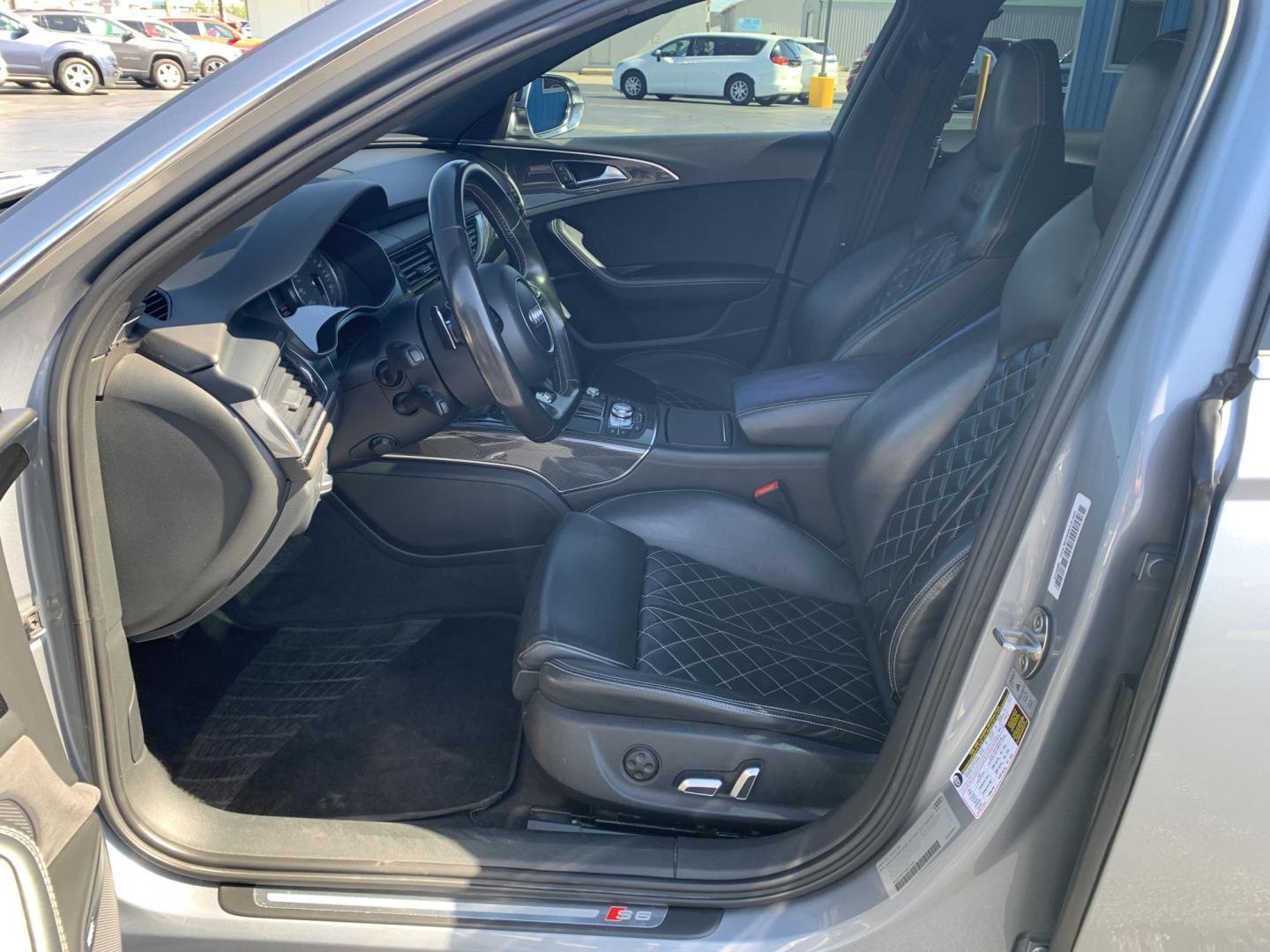 2017 GRAY /BLACK Audi S6 Premium plus (WAUFFAFC7HN) with an 4.0L V8 engine, Automatic transmission, located at 506 S. Kingshighway, Cape Girardeau, MO, 63703, (573) 235-5000, 37.294991, -89.553635 - 2017 Audi S6 Premium 72,xxx miles Heated Leather Seats Backup Cam Bluetooth Sunroof All Wheel Drive Remote Keyless Entry Push Button Start We have financing available and we accept trades! Fill out a credit application on our website or come by today! If you have any questions, give us a - Photo#21