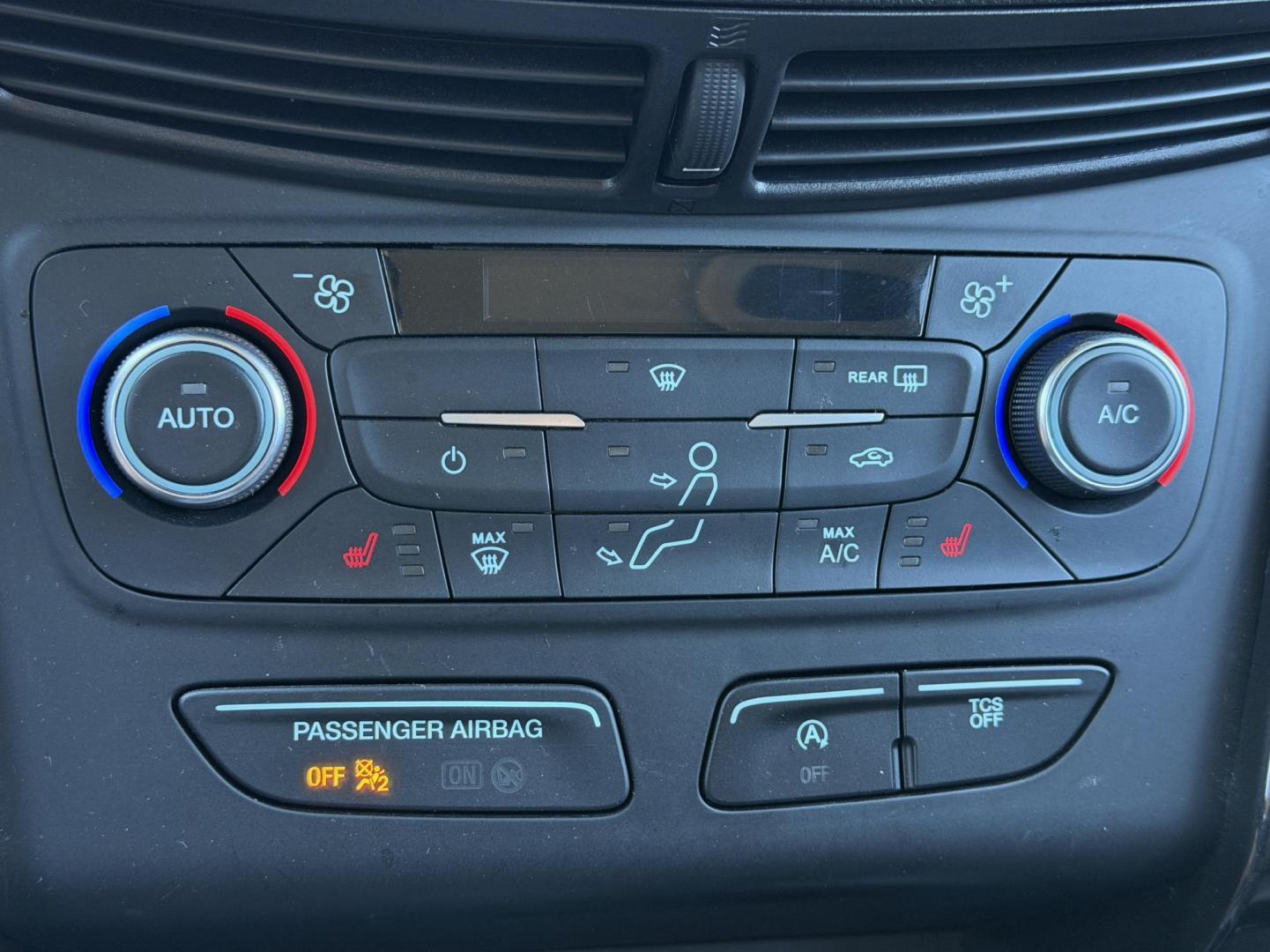 2017 BLACK /Black Ford Escape Titanium 4WD (1FMCU9J91HU) with an 2.0L 4 Cyl. engine, Automatic transmission, located at 2990 Old Orchard Rd., Jackson, MO, 63755, 37.354214, -89.612106 - 2017 Ford Escape Titanium 99xxx miles 4 Wheel Drive 2.0L 4 Cyl. Automatic Leather Backup Camera Power/Heated Seats Sunroof Bluetooth Remote Start Cruise Power Windows/Locks/Mirrors We have financing available and we accept trades! Fill out a credit application on our website or come by - Photo#3