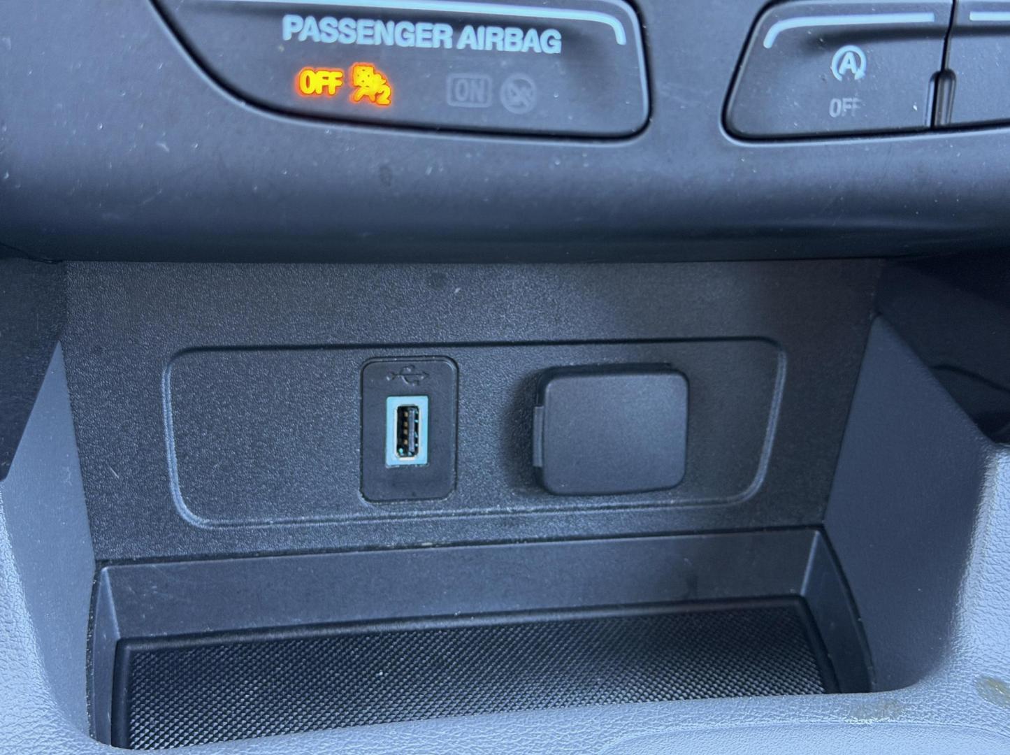 2017 BLACK /Black Ford Escape Titanium 4WD (1FMCU9J91HU) with an 2.0L 4 Cyl. engine, Automatic transmission, located at 2990 Old Orchard Rd., Jackson, MO, 63755, 37.354214, -89.612106 - 2017 Ford Escape Titanium 99xxx miles 4 Wheel Drive 2.0L 4 Cyl. Automatic Leather Backup Camera Power/Heated Seats Sunroof Bluetooth Remote Start Cruise Power Windows/Locks/Mirrors We have financing available and we accept trades! Fill out a credit application on our website or come by - Photo#31