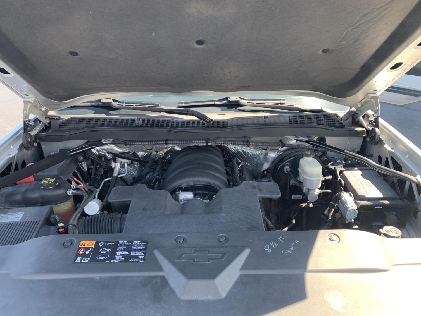 2014 SILVER /GRAY Chevrolet Silverado 1500 1LT Crew Cab 4WD (3GCUKREC9EG) with an 5.3L V8 OHV 16V engine, Automatic transmission, located at 506 S. Kingshighway, Cape Girardeau, MO, 63703, (573) 235-5000, 37.294991, -89.553635 - 2014 Chevrolet Silverado 1500 1LT Crew Cab 4WD 171,xxx miles 4WD Backup Cam Cruise Power Windows/Locks/Mirrors Remote Start Alarm System We have financing available and we accept trades! Fill out a credit application on our website or come by today! If you have any questions, give us a ca - Photo#2