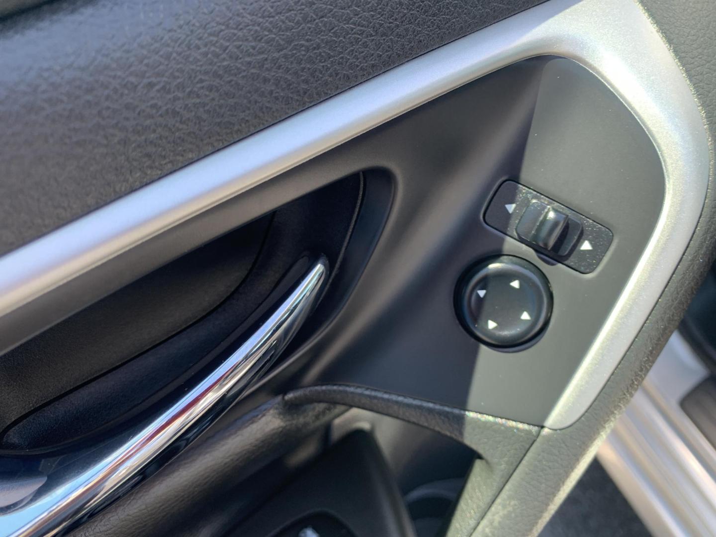 2016 SILVER /BLACK Nissan Altima 2.5 SL (1N4AL3AP9GN) with an 2.5L L4 DOHC 16V engine, Automatic transmission, located at 506 S. Kingshighway, Cape Girardeau, MO, 63703, (573) 235-5000, 37.294991, -89.553635 - 2016 Nissan Altima 2.5 SL 119,xxx miles One Owner Front Wheel Drive Cruise Backup Cam Power Windows/Locks/Mirrors We have financing available and we accept trades! Fill out a credit application on our website or come by today! If you have any questions, give us a call at (573) 235-5000 o - Photo#20