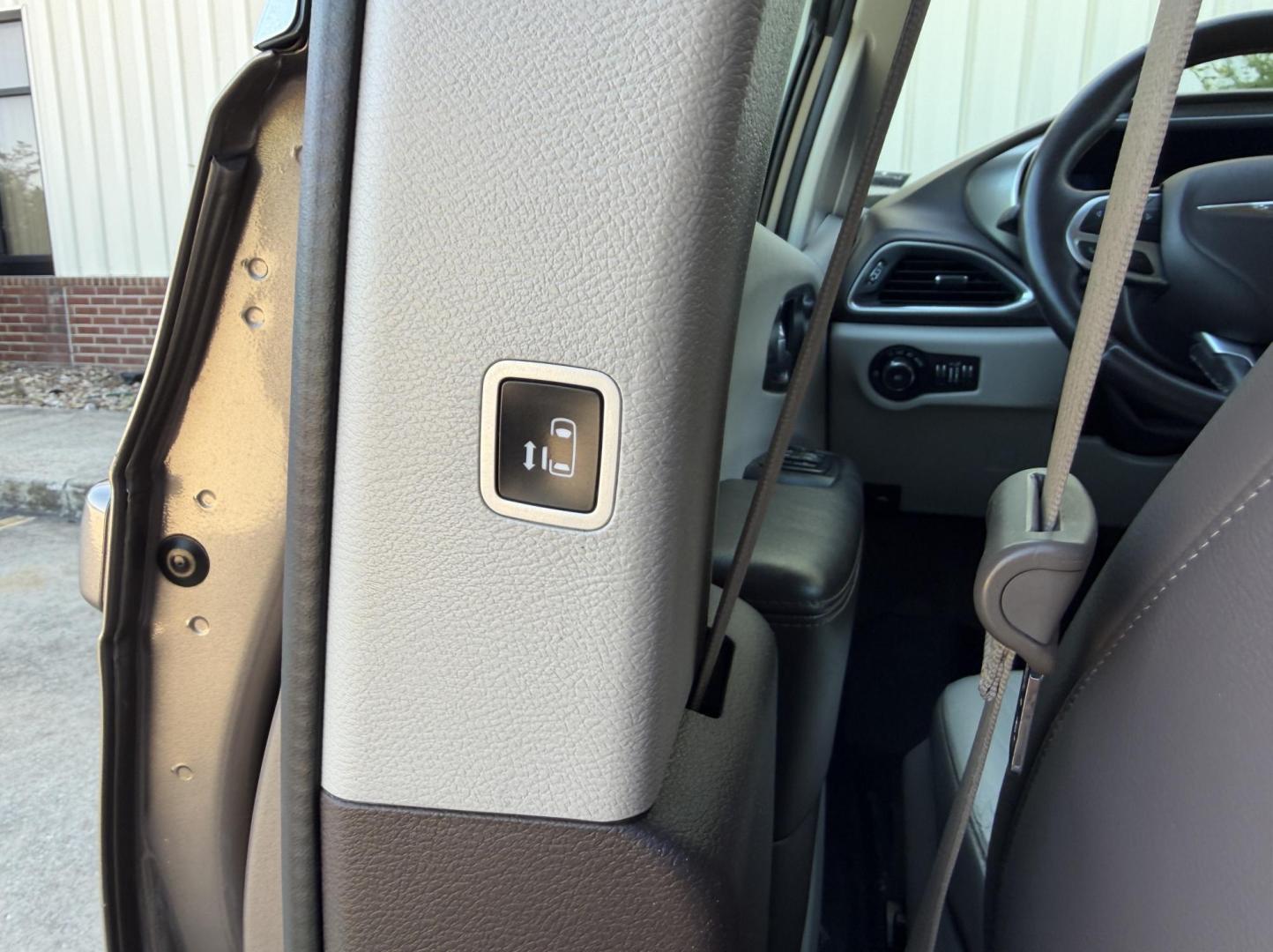 2017 TAN /Tan Chrysler Pacifica Touring-L Plus (2C4RC1EG9HR) with an 3.6L V6 engine, Automatic transmission, located at 2990 Old Orchard Rd., Jackson, MO, 63755, 37.354214, -89.612106 - 2017 Chrysler Pacifica Touring-L Plus 121xxx miles Front Wheel Drive 3.6L V6 Automatic Leather Stow 'N Go Navigation Rear Entertainment Power/Heated Seats Heated Rear Seats Heated Steering Wheel Backup Camera Bluetooth Remote Start Cruise Power Windows/Locks/Mirrors We have financin - Photo#40