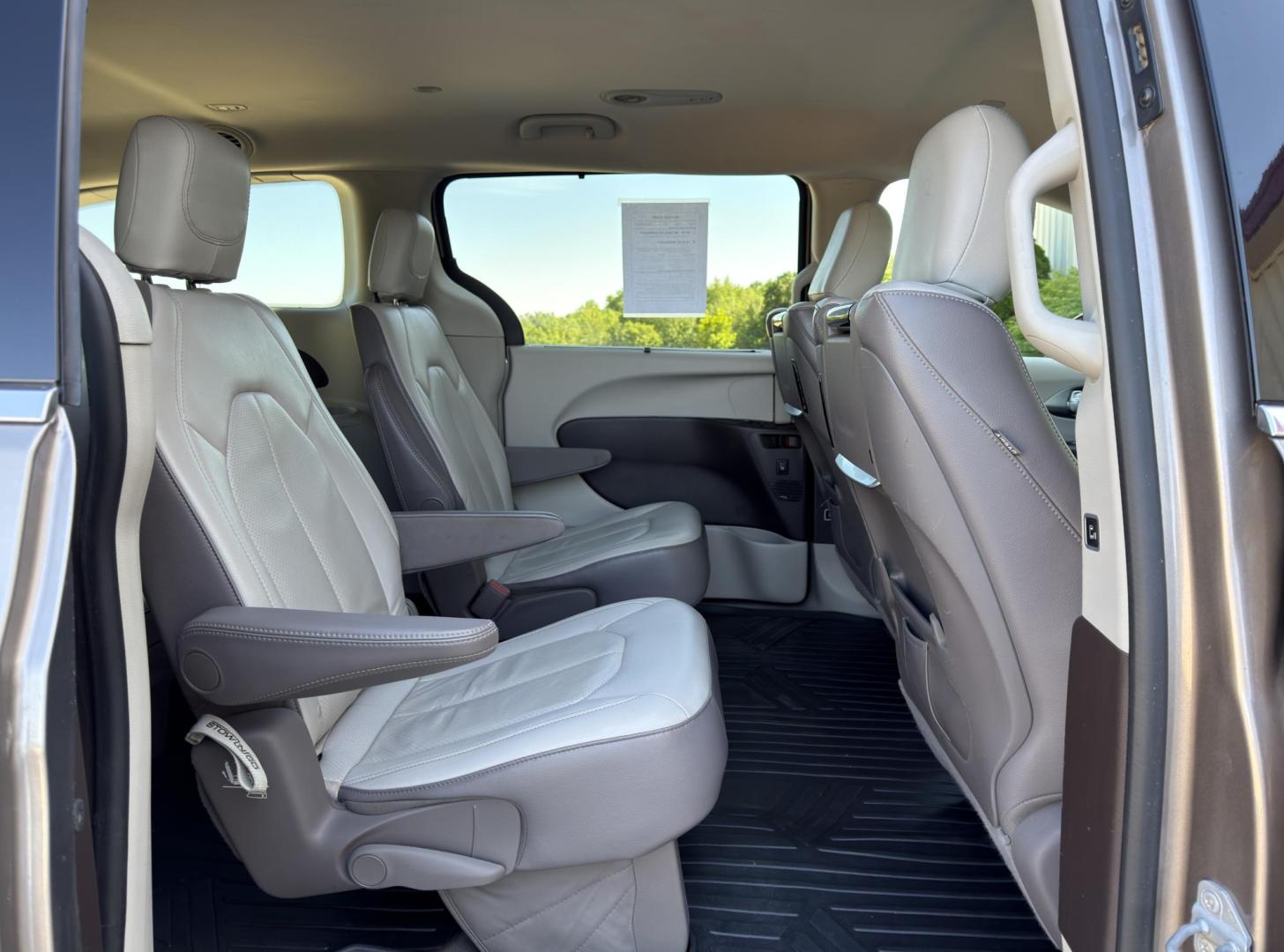 2017 TAN /Tan Chrysler Pacifica Touring-L Plus (2C4RC1EG9HR) with an 3.6L V6 engine, Automatic transmission, located at 2990 Old Orchard Rd., Jackson, MO, 63755, 37.354214, -89.612106 - 2017 Chrysler Pacifica Touring-L Plus 121xxx miles Front Wheel Drive 3.6L V6 Automatic Leather Stow 'N Go Navigation Rear Entertainment Power/Heated Seats Heated Rear Seats Heated Steering Wheel Backup Camera Bluetooth Remote Start Cruise Power Windows/Locks/Mirrors We have financin - Photo#21