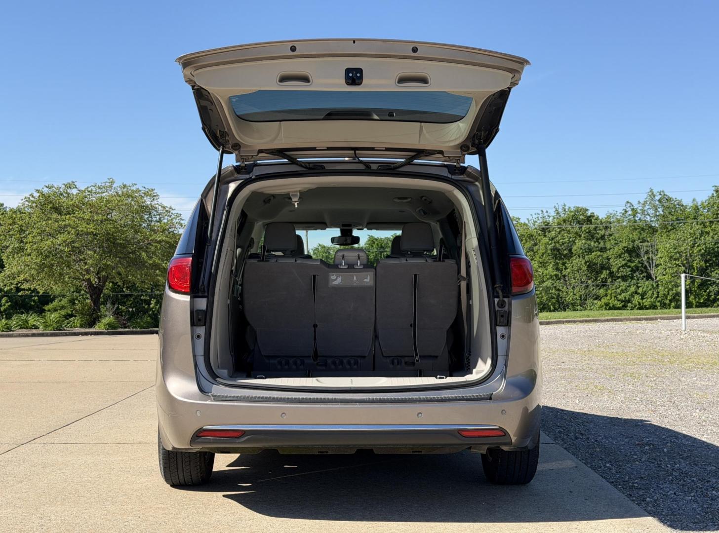2017 TAN /Tan Chrysler Pacifica Touring-L Plus (2C4RC1EG9HR) with an 3.6L V6 engine, Automatic transmission, located at 2990 Old Orchard Rd., Jackson, MO, 63755, 37.354214, -89.612106 - 2017 Chrysler Pacifica Touring-L Plus 121xxx miles Front Wheel Drive 3.6L V6 Automatic Leather Stow 'N Go Navigation Rear Entertainment Power/Heated Seats Heated Rear Seats Heated Steering Wheel Backup Camera Bluetooth Remote Start Cruise Power Windows/Locks/Mirrors We have financin - Photo#23