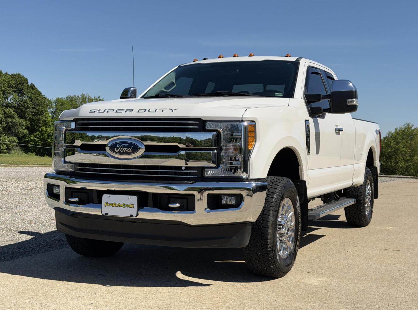2017 WHITE /Black Ford F-250 SD Lariat SuperCab Long Bed 4WD (1FT7X2B62HE) with an 6.2L V8 engine, Automatic transmission, located at 2990 Old Orchard Rd., Jackson, MO, 63755, 37.354214, -89.612106 - 2017 Ford F-250 Super Duty Lariat 47xxx miles 4x4 6.2L V8 Automatic Leather Navigation Power/Heated/Cooled Seats Backup Camera Sunroof Bluetooth Remote Start Cruise Power Windows/Locks/Mirrors We have financing available and we accept trades! Fill out a credit application on our websit - Photo#9