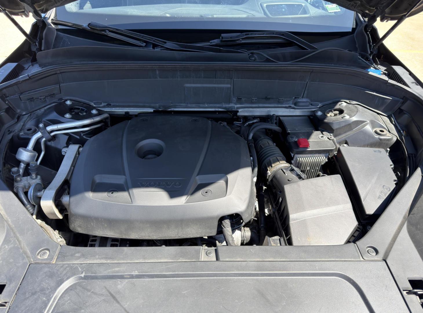 2020 BLACK /Black Volvo XC90 T6 R-Design AWD (YV4A22PMXL1) with an 2.0L 4 Cyl. engine, Automatic transmission, located at 2990 Old Orchard Rd., Jackson, MO, 63755, 37.354214, -89.612106 - 2020 Volvo XC90 T6 R-Design 70xxx miles All Wheel Drive 2.0L 4 Cyl. Automatic Leather 3rd Row Navigation Power/Heated Seats Heated Rear Seats Heated Steering Wheel Backup Camera Sunroof Bluetooth Heads Up Display Cruise Power Windows/Locks/Mirrors We have financing available and we - Photo#39
