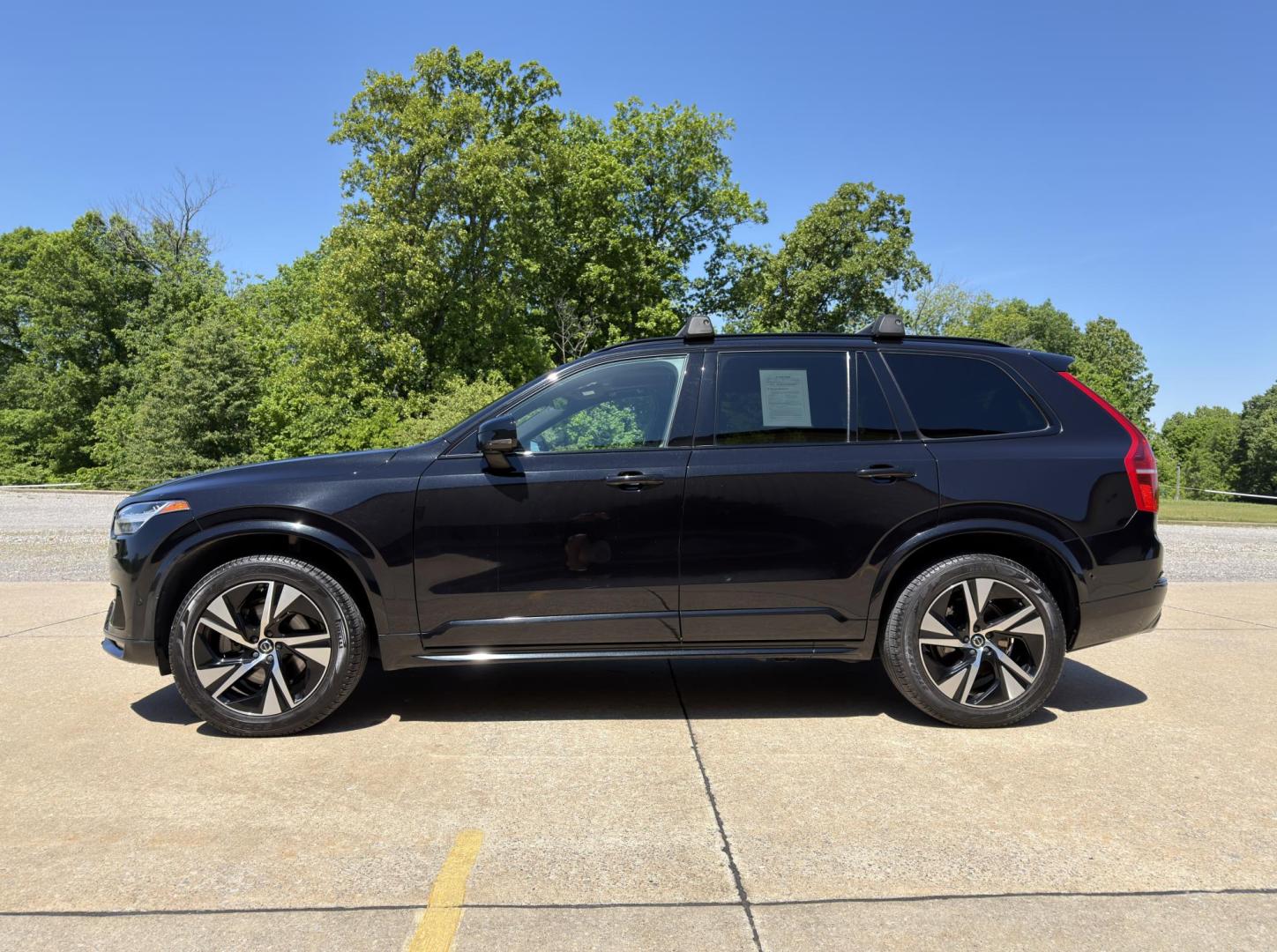 2020 BLACK /Black Volvo XC90 T6 R-Design AWD (YV4A22PMXL1) with an 2.0L 4 Cyl. engine, Automatic transmission, located at 2990 Old Orchard Rd., Jackson, MO, 63755, 37.354214, -89.612106 - 2020 Volvo XC90 T6 R-Design 70xxx miles All Wheel Drive 2.0L 4 Cyl. Automatic Leather 3rd Row Navigation Power/Heated Seats Heated Rear Seats Heated Steering Wheel Backup Camera Sunroof Bluetooth Heads Up Display Cruise Power Windows/Locks/Mirrors We have financing available and we - Photo#9