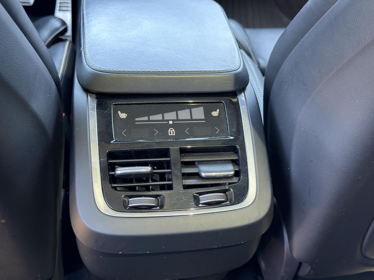 2020 BLACK /Black Volvo XC90 T6 R-Design AWD (YV4A22PMXL1) with an 2.0L 4 Cyl. engine, Automatic transmission, located at 2990 Old Orchard Rd., Jackson, MO, 63755, 37.354214, -89.612106 - 2020 Volvo XC90 T6 R-Design 70xxx miles All Wheel Drive 2.0L 4 Cyl. Automatic Leather 3rd Row Navigation Power/Heated Seats Heated Rear Seats Heated Steering Wheel Backup Camera Sunroof Bluetooth Heads Up Display Cruise Power Windows/Locks/Mirrors We have financing available and we - Photo#7