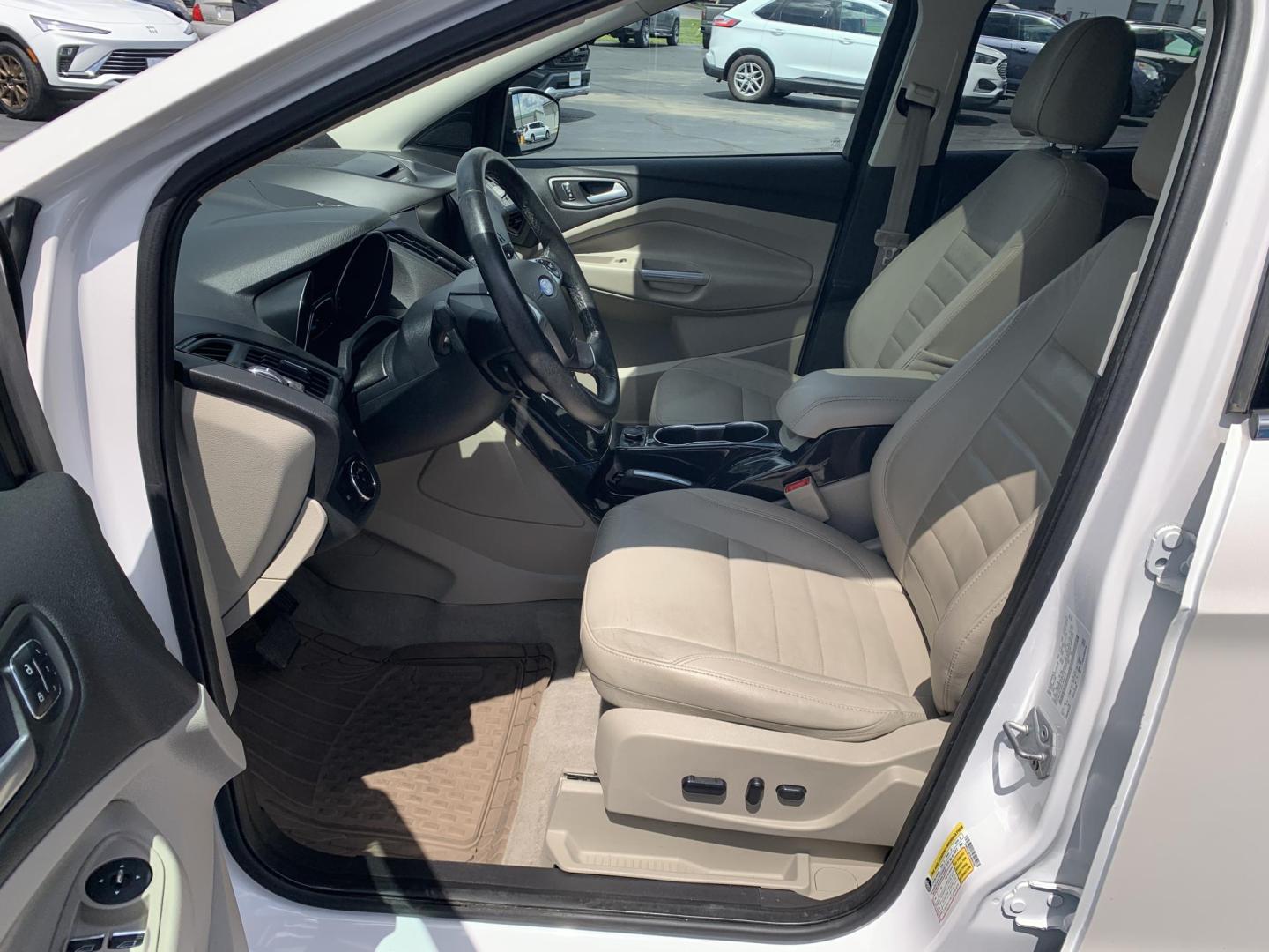 2014 WHITE /TAN Ford Escape Titanium 4WD (1FMCU9J92EU) with an 2.0L L4 DOHC 16V engine, Automatic transmission, located at 506 S. Kingshighway, Cape Girardeau, MO, 63703, (573) 235-5000, 37.294991, -89.553635 - 2014 Ford Escape Titanium 4WD 115,xxx miles Heated Seats Power Seat Sunroof 4WD Backup Cam Leather Keyless Entry Remote Start Power Windows/Locks/Mirrors We have financing available and we accept trades! Fill out a credit application on our website or come by today! If you have any q - Photo#19