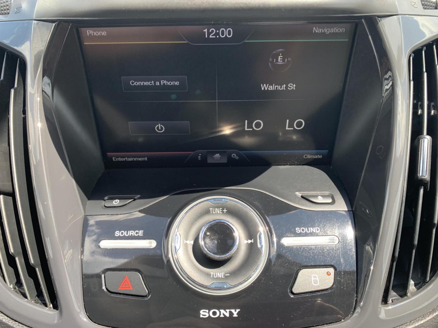 2014 WHITE /TAN Ford Escape Titanium 4WD (1FMCU9J92EU) with an 2.0L L4 DOHC 16V engine, Automatic transmission, located at 506 S. Kingshighway, Cape Girardeau, MO, 63703, (573) 235-5000, 37.294991, -89.553635 - 2014 Ford Escape Titanium 4WD 115,xxx miles Heated Seats Power Seat Sunroof 4WD Backup Cam Leather Keyless Entry Remote Start Power Windows/Locks/Mirrors We have financing available and we accept trades! Fill out a credit application on our website or come by today! If you have any q - Photo#27
