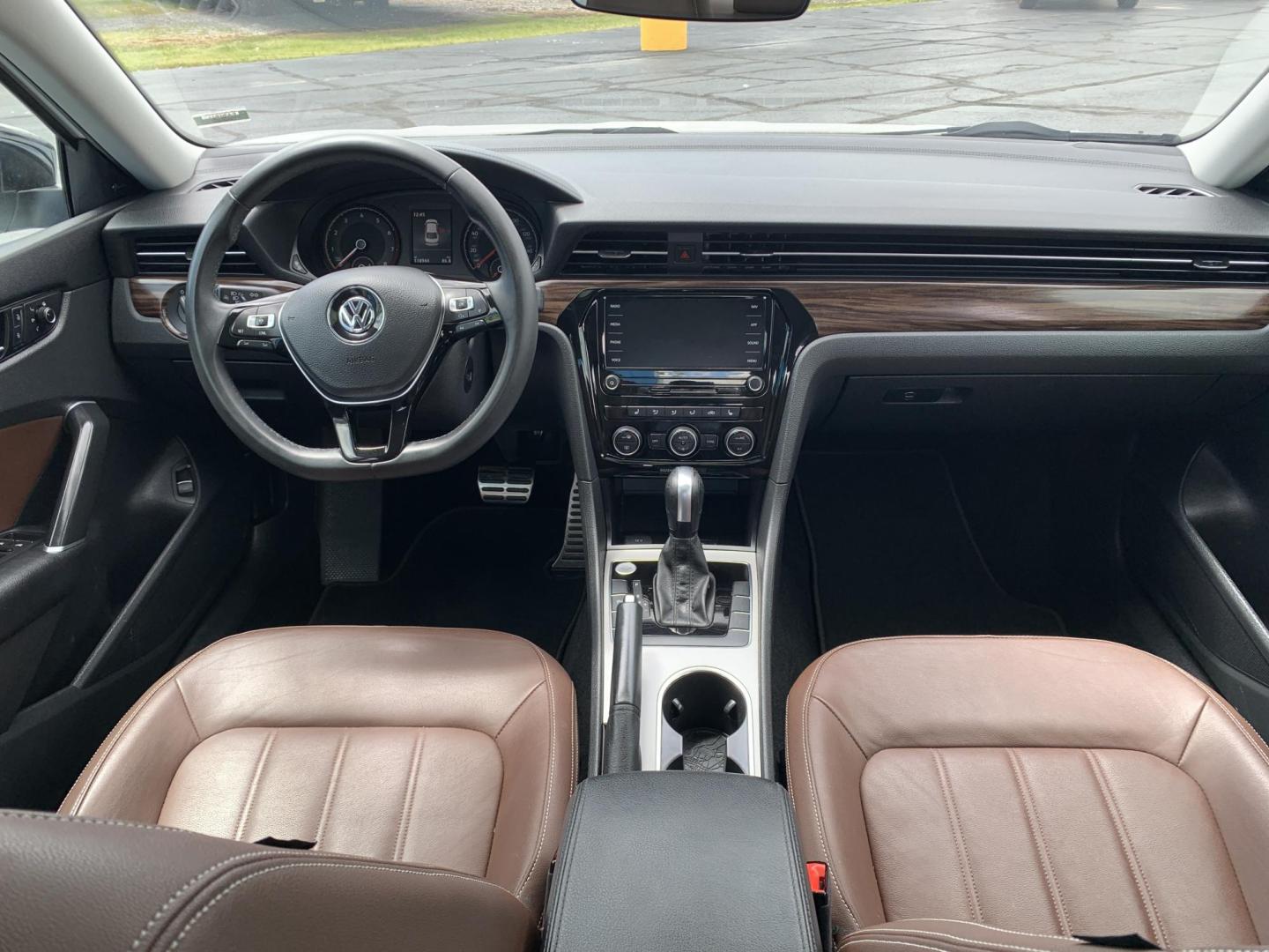 2022 WHITE /BROWN Volkswagen Passat Passat Limited Edition (1VWBA7A36NC) with an 2.0L L4 DOHC 16V engine, Automatic transmission, located at 506 S. Kingshighway, Cape Girardeau, MO, 63703, (573) 235-5000, 37.294991, -89.553635 - 2022 Volkswagen Passat Limited Edition 118,xxx Miles One Owner Leather Seats Power Seat Heated Seats Sunroof Backup Cam BlueTooth Front Wheel Drive Keyless Entry Remote Start We have financing available and we accept trades! Fill out a credit application on our website or come by today! - Photo#13