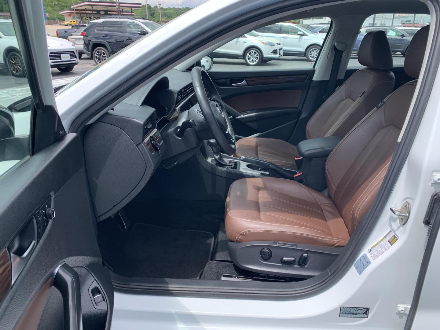 2022 WHITE /BROWN Volkswagen Passat Passat Limited Edition (1VWBA7A36NC) with an 2.0L L4 DOHC 16V engine, Automatic transmission, located at 506 S. Kingshighway, Cape Girardeau, MO, 63703, (573) 235-5000, 37.294991, -89.553635 - 2022 Volkswagen Passat Limited Edition 118,xxx Miles One Owner Leather Seats Power Seat Heated Seats Sunroof Backup Cam BlueTooth Front Wheel Drive Keyless Entry Remote Start We have financing available and we accept trades! Fill out a credit application on our website or come by today! - Photo#17