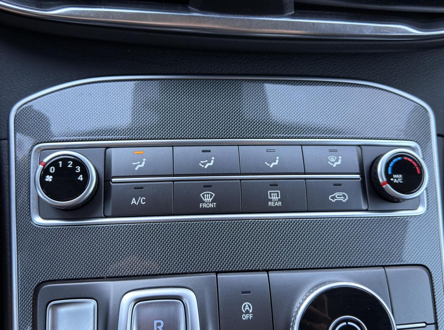 2021 GRAY /Black Hyundai Santa Fe SEL (5NMS24AJ4MH) with an 2.5L 4 Cyl. engine, Automatic transmission, located at 2990 Old Orchard Rd., Jackson, MO, 63755, 37.354214, -89.612106 - ** SALVAGE TITLE ** 2021 Hyundai Santa Fe SEL 1-Owner 93xxx miles Front Wheel Drive 2.5L 4 Cyl. Automatic Backup Camera Power Driver Seat Heated Seats Bluetooth Remote Start Cruise Power Windows/Locks/Mirrors We have financing available and we accept trades! Fill out a credit applicati - Photo#27