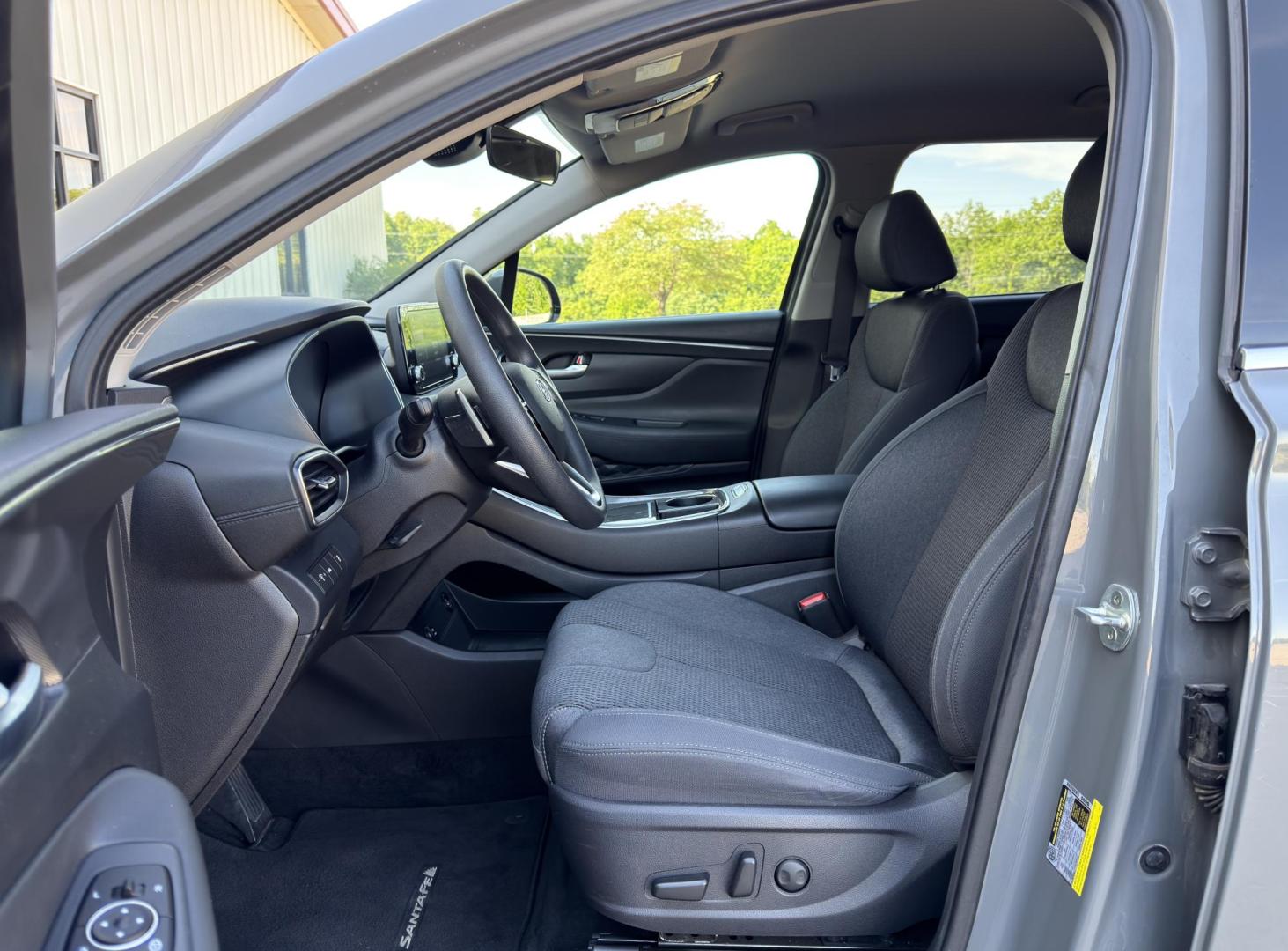 2021 GRAY /Black Hyundai Santa Fe SEL (5NMS24AJ4MH) with an 2.5L 4 Cyl. engine, Automatic transmission, located at 2990 Old Orchard Rd., Jackson, MO, 63755, 37.354214, -89.612106 - ** SALVAGE TITLE ** 2021 Hyundai Santa Fe SEL 1-Owner 93xxx miles Front Wheel Drive 2.5L 4 Cyl. Automatic Backup Camera Power Driver Seat Heated Seats Bluetooth Remote Start Cruise Power Windows/Locks/Mirrors We have financing available and we accept trades! Fill out a credit applicati - Photo#14