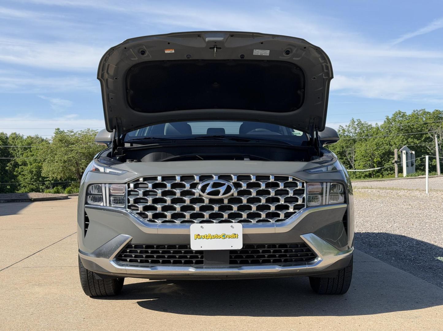 2021 GRAY /Black Hyundai Santa Fe SEL (5NMS24AJ4MH) with an 2.5L 4 Cyl. engine, Automatic transmission, located at 2990 Old Orchard Rd., Jackson, MO, 63755, 37.354214, -89.612106 - ** SALVAGE TITLE ** 2021 Hyundai Santa Fe SEL 1-Owner 93xxx miles Front Wheel Drive 2.5L 4 Cyl. Automatic Backup Camera Power Driver Seat Heated Seats Bluetooth Remote Start Cruise Power Windows/Locks/Mirrors We have financing available and we accept trades! Fill out a credit applicati - Photo#34