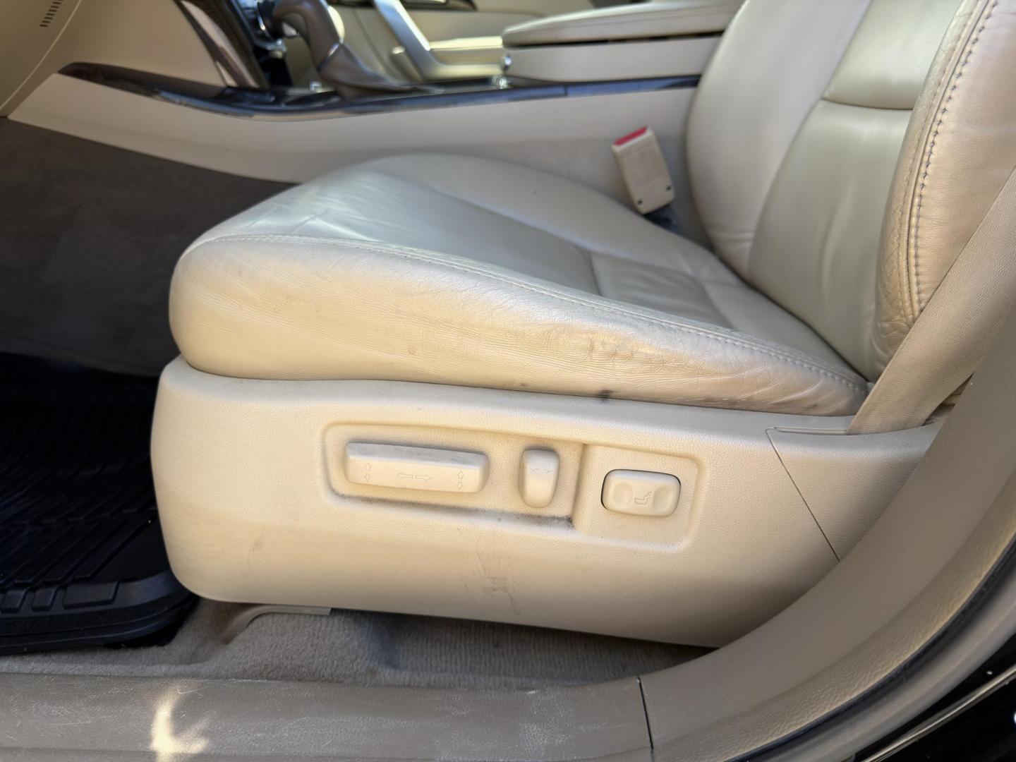 2012 BLACK /Tan Acura MDX SH-AWD (2HNYD2H34CH) with an 3.5L V6 engine, Automatic transmission, located at 2990 Old Orchard Rd., Jackson, MO, 63755, 37.354214, -89.612106 - 2012 Acura MDX SH-AWD w/Tech Package 129xxx miles All Wheel Drive 3.7L V6 Automatic Leather 3rd Row Navigation Power/Heated Seats Backup Camera Sunroof Bluetooth Cruise Power Windows/Locks/Mirrors We have financing available and we accept trades! Fill out a credit application on our we - Photo#6