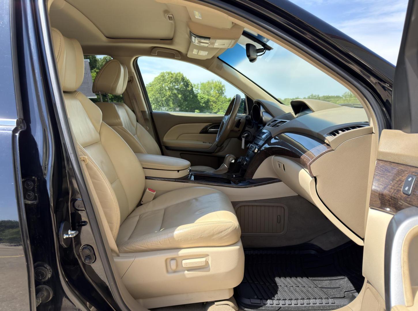 2012 BLACK /Tan Acura MDX SH-AWD (2HNYD2H34CH) with an 3.5L V6 engine, Automatic transmission, located at 2990 Old Orchard Rd., Jackson, MO, 63755, 37.354214, -89.612106 - 2012 Acura MDX SH-AWD w/Tech Package 129xxx miles All Wheel Drive 3.7L V6 Automatic Leather 3rd Row Navigation Power/Heated Seats Backup Camera Sunroof Bluetooth Cruise Power Windows/Locks/Mirrors We have financing available and we accept trades! Fill out a credit application on our we - Photo#17