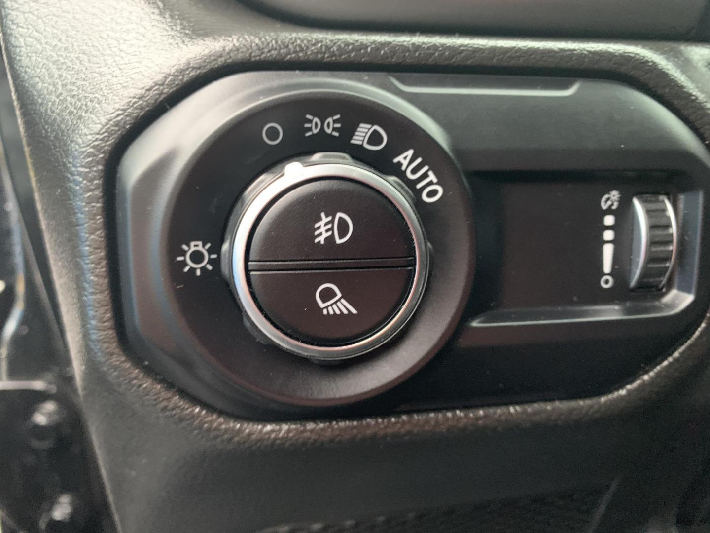 2023 BLACK /BLACK Jeep Gladiator Sport (1C6HJTAG5PL) with an 3.6L V6 DOHC 24V engine, Automatic transmission, located at 506 S. Kingshighway, Cape Girardeau, MO, 63703, (573) 235-5000, 37.294991, -89.553635 - 2023 Jeep Gladiator Sport 63,xxx miles Power Windows Removable Hardtop Cruise Bluetooth Power Mirros Backup Cam Keyless Entry Remote Start We have financing available and we accept trades! Fill out a credit application on our website or come by today! If you have any questions, give us - Photo#20