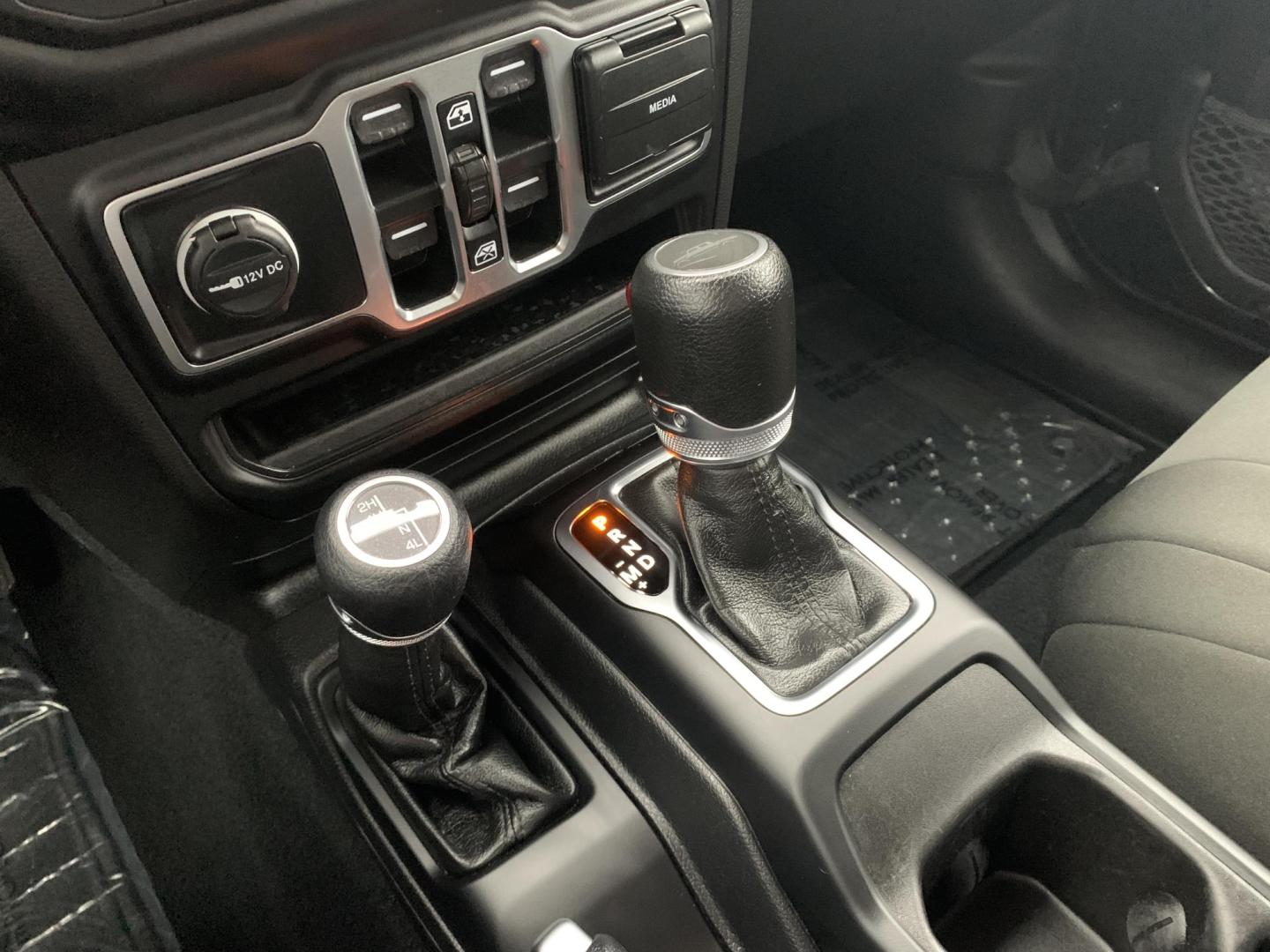 2023 BLACK /BLACK Jeep Gladiator Sport (1C6HJTAG5PL) with an 3.6L V6 DOHC 24V engine, Automatic transmission, located at 506 S. Kingshighway, Cape Girardeau, MO, 63703, (573) 235-5000, 37.294991, -89.553635 - 2023 Jeep Gladiator Sport 63,xxx miles Power Windows Removable Hardtop Cruise Bluetooth Power Mirros Backup Cam Keyless Entry Remote Start We have financing available and we accept trades! Fill out a credit application on our website or come by today! If you have any questions, give us - Photo#27