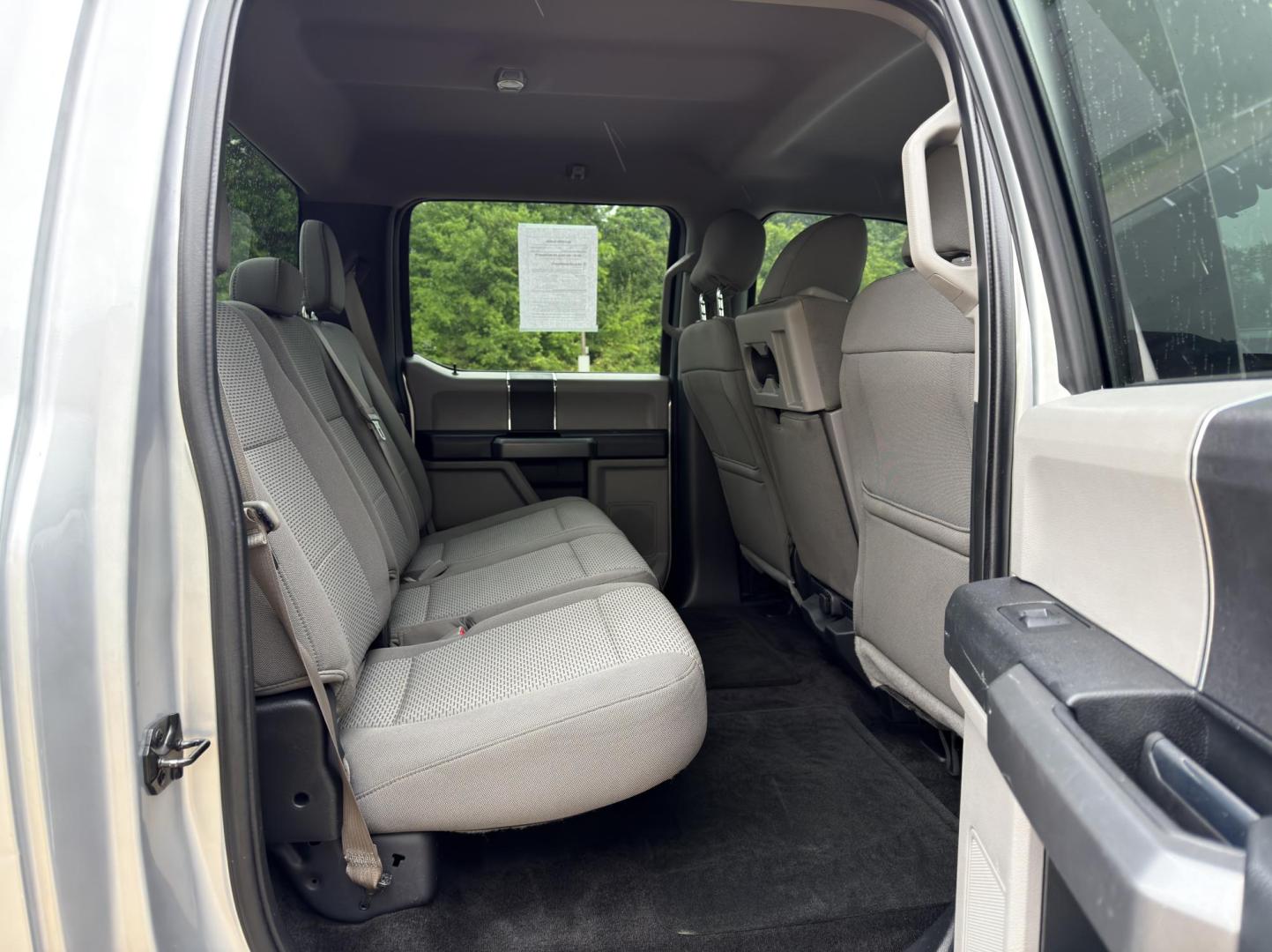 2017 SILVER /Gray Ford F-150 XLT SuperCrew 6.5-ft. Bed 4WD (1FTEW1EG5HF) with an 3.5L V6 TURBO engine, Automatic transmission, located at 2990 Old Orchard Rd., Jackson, MO, 63755, 37.354214, -89.612106 - 2017 Ford F-150 XLT 118xxx miles 4x4 3.5L V6 Automatic Backup Camera Bluetooth Remote Start Cruise Power Windows/Locks/Mirrors We have financing available and we accept trades! Fill out a credit application on our website or come by today! If you have any questions, give us a call at (573 - Photo#16