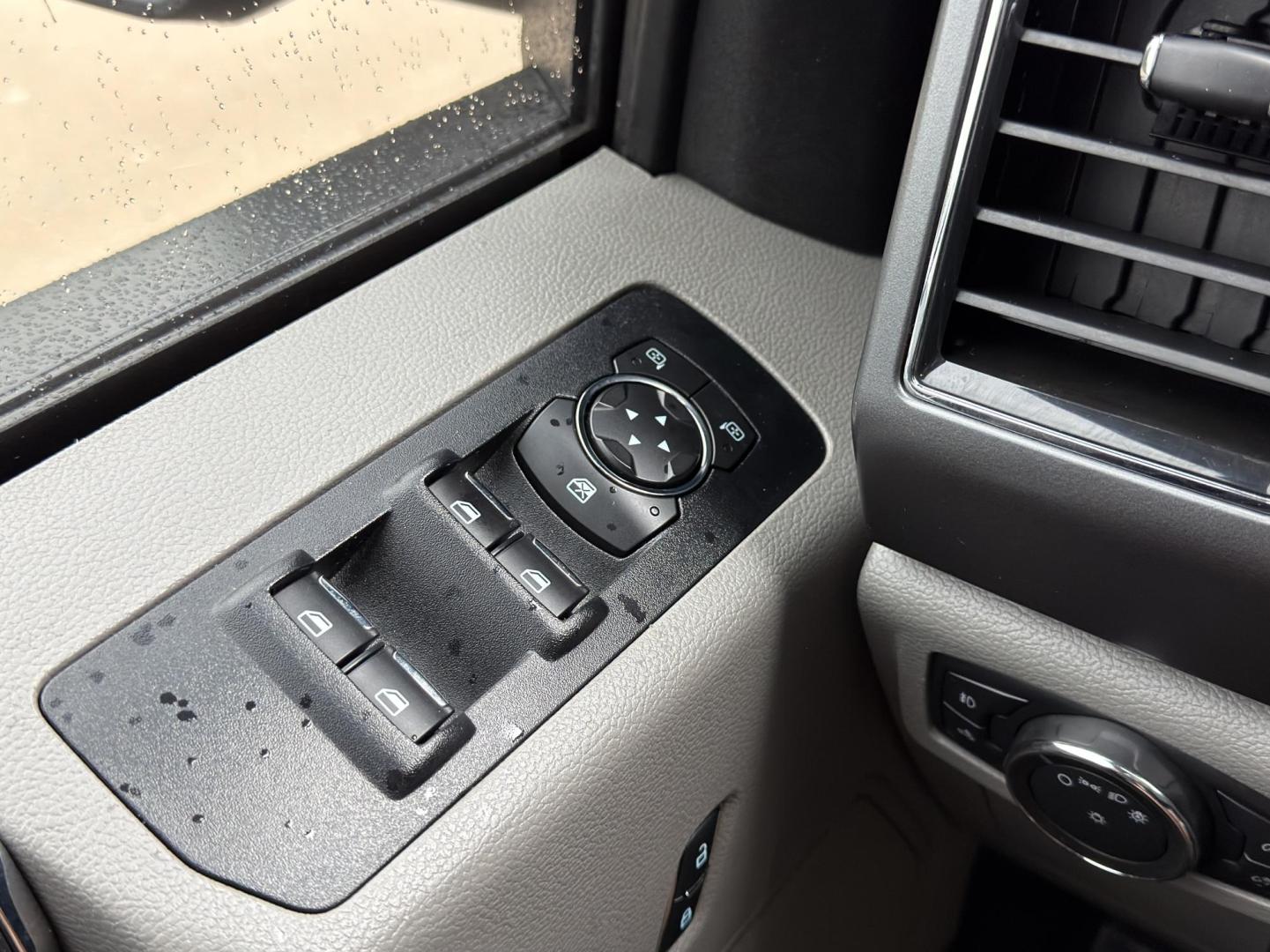 2017 SILVER /Gray Ford F-150 XLT SuperCrew 6.5-ft. Bed 4WD (1FTEW1EG5HF) with an 3.5L V6 TURBO engine, Automatic transmission, located at 2990 Old Orchard Rd., Jackson, MO, 63755, 37.354214, -89.612106 - 2017 Ford F-150 XLT 118xxx miles 4x4 3.5L V6 Automatic Backup Camera Bluetooth Remote Start Cruise Power Windows/Locks/Mirrors We have financing available and we accept trades! Fill out a credit application on our website or come by today! If you have any questions, give us a call at (573 - Photo#26