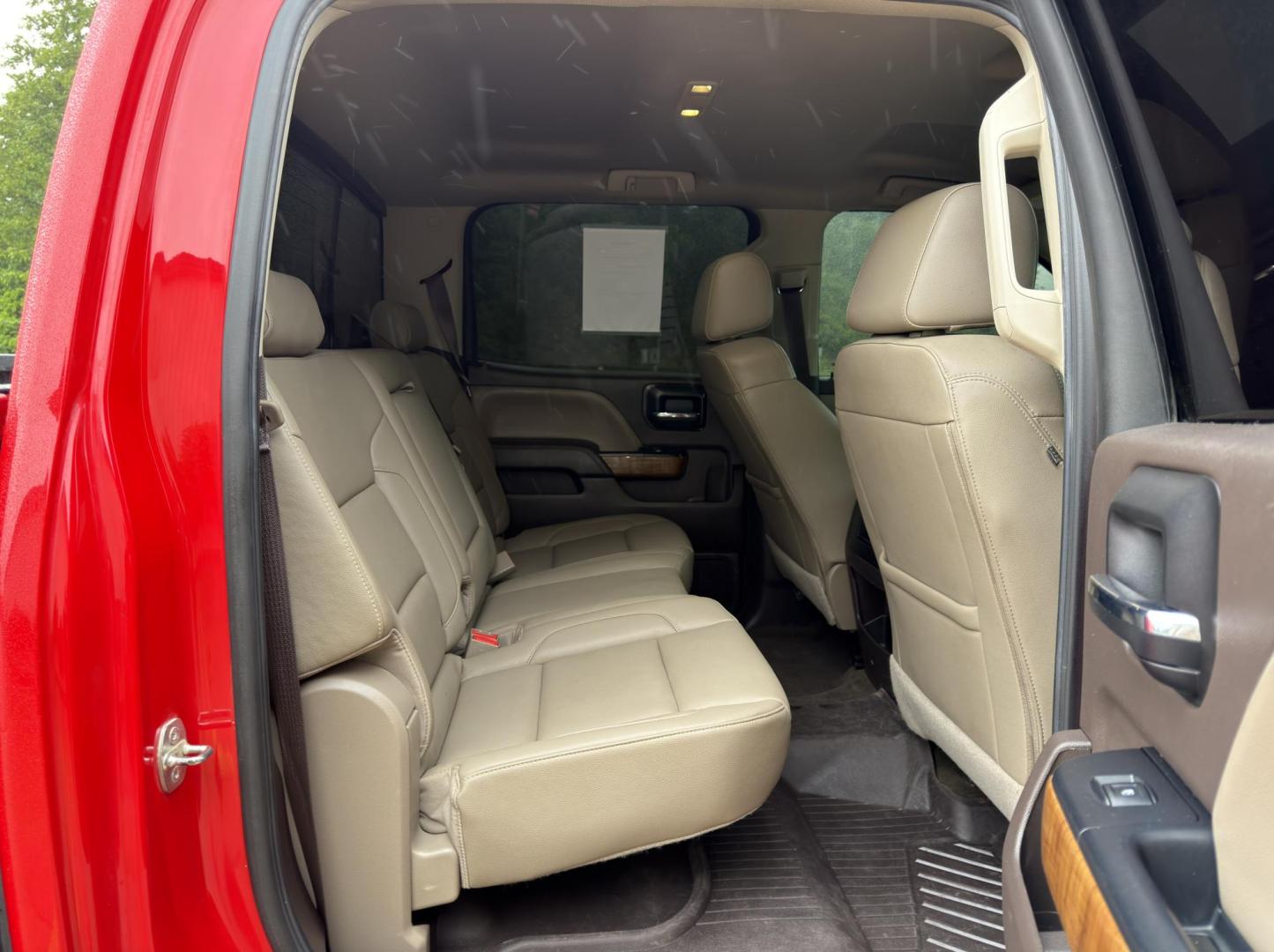 2017 RED /Tan GMC Sierra 1500 SLT Crew Cab 4WD (3GTU2NEC3HG) with an 5.3L V8 engine, Automatic transmission, located at 2990 Old Orchard Rd., Jackson, MO, 63755, 37.354214, -89.612106 - 2017 GMC Sierra 1500 SLT 160xxx miles 4x4 5.3L V8 Automatic Leather Navigation Power/Heated Seats Heated Steering Wheel Backup Camera Bluetooth Remote Start Cruise Power Windows/Locks/Mirrors We have financing available and we accept trades! Fill out a credit application on our website - Photo#19