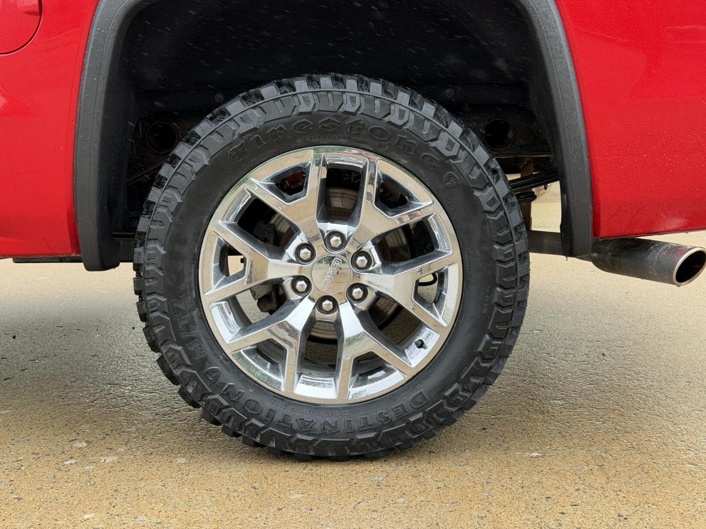 2017 RED /Tan GMC Sierra 1500 SLT Crew Cab 4WD (3GTU2NEC3HG) with an 5.3L V8 engine, Automatic transmission, located at 2990 Old Orchard Rd., Jackson, MO, 63755, 37.354214, -89.612106 - 2017 GMC Sierra 1500 SLT 160xxx miles 4x4 5.3L V8 Automatic Leather Navigation Power/Heated Seats Heated Steering Wheel Backup Camera Bluetooth Remote Start Cruise Power Windows/Locks/Mirrors We have financing available and we accept trades! Fill out a credit application on our website - Photo#36