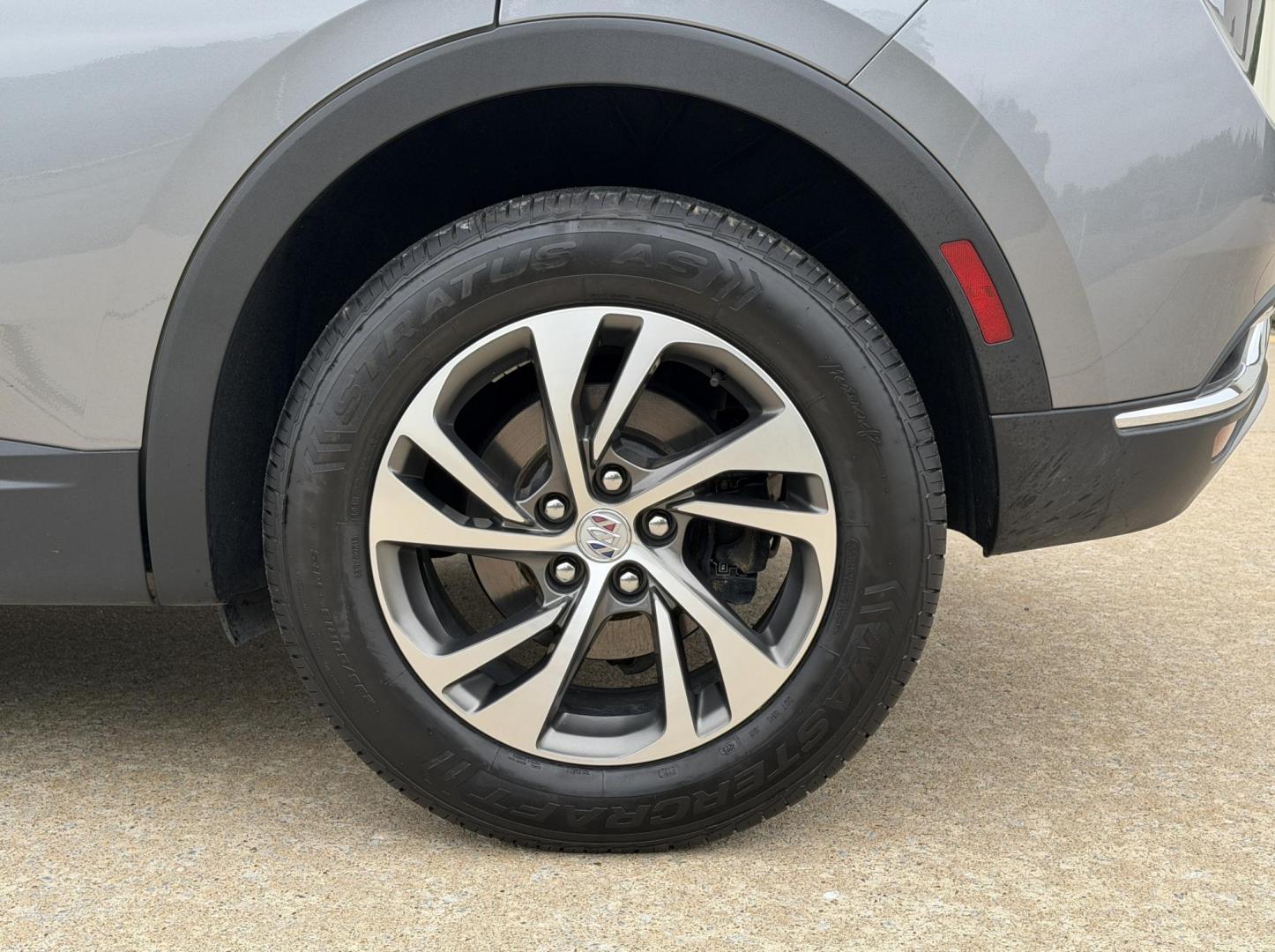 2022 GRAY /Tan Buick Envision Essense (LRBFZNR49ND) with an 2.0L 4 Cyl. TURBO engine, Automatic transmission, located at 2990 Old Orchard Rd., Jackson, MO, 63755, 37.354214, -89.612106 - 2022 Buick Envision Essence 1-Owner 42xxx miles Front Wheel Drive 2.0L 4 Cyl. Automatic Leather Backup Camera Power/Heated Seats Heated Steering Wheel Sunroof Bluetooth Remote Start Cruise Power Windows/Locks/Mirrors We have financing available and we accept trades! Fill out a credit - Photo#43