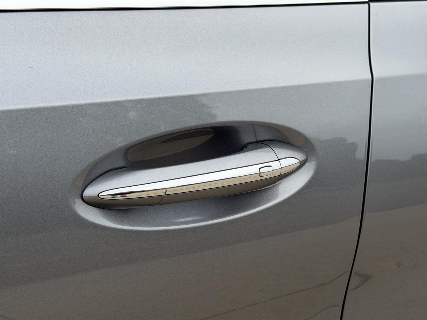 2022 GRAY /Tan Buick Envision Essense (LRBFZNR49ND) with an 2.0L 4 Cyl. TURBO engine, Automatic transmission, located at 2990 Old Orchard Rd., Jackson, MO, 63755, 37.354214, -89.612106 - 2022 Buick Envision Essence 1-Owner 42xxx miles Front Wheel Drive 2.0L 4 Cyl. Automatic Leather Backup Camera Power/Heated Seats Heated Steering Wheel Sunroof Bluetooth Remote Start Cruise Power Windows/Locks/Mirrors We have financing available and we accept trades! Fill out a credit - Photo#38