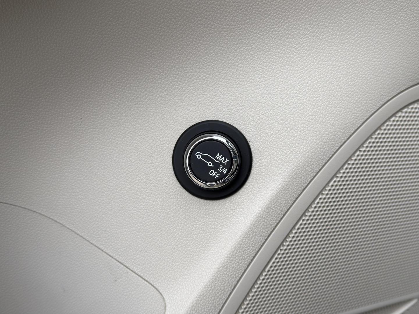 2022 GRAY /Tan Buick Envision Essense (LRBFZNR49ND) with an 2.0L 4 Cyl. TURBO engine, Automatic transmission, located at 2990 Old Orchard Rd., Jackson, MO, 63755, 37.354214, -89.612106 - 2022 Buick Envision Essence 1-Owner 42xxx miles Front Wheel Drive 2.0L 4 Cyl. Automatic Leather Backup Camera Power/Heated Seats Heated Steering Wheel Sunroof Bluetooth Remote Start Cruise Power Windows/Locks/Mirrors We have financing available and we accept trades! Fill out a credit - Photo#35