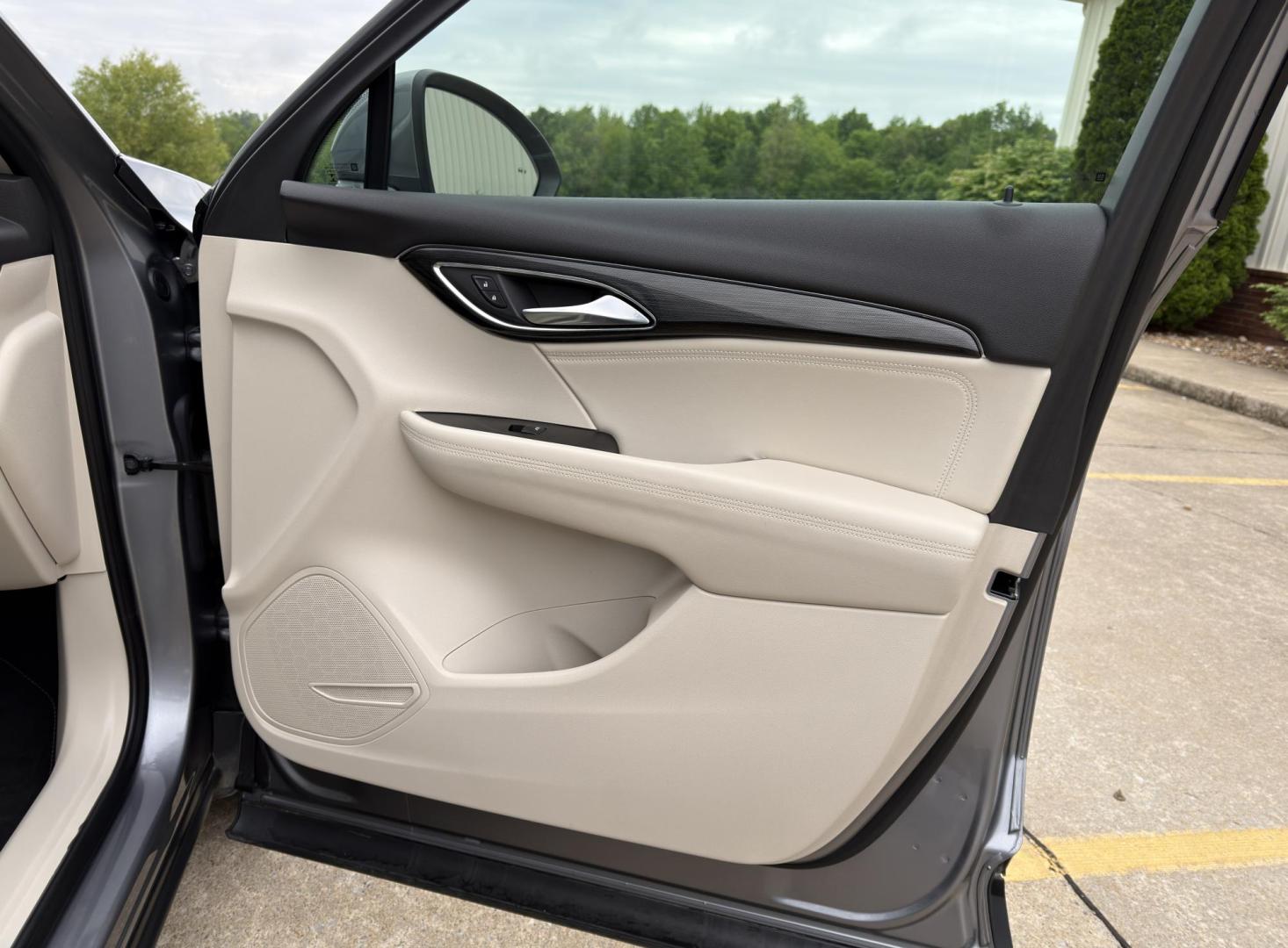 2022 GRAY /Tan Buick Envision Essense (LRBFZNR49ND) with an 2.0L 4 Cyl. TURBO engine, Automatic transmission, located at 2990 Old Orchard Rd., Jackson, MO, 63755, 37.354214, -89.612106 - 2022 Buick Envision Essence 1-Owner 42xxx miles Front Wheel Drive 2.0L 4 Cyl. Automatic Leather Backup Camera Power/Heated Seats Heated Steering Wheel Sunroof Bluetooth Remote Start Cruise Power Windows/Locks/Mirrors We have financing available and we accept trades! Fill out a credit - Photo#16
