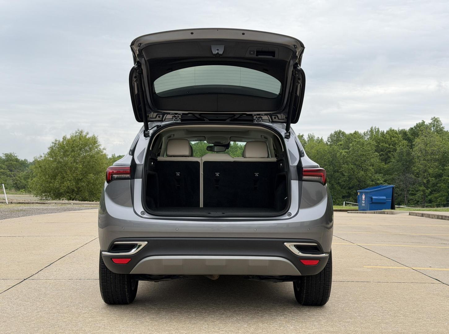 2022 GRAY /Tan Buick Envision Essense (LRBFZNR49ND) with an 2.0L 4 Cyl. TURBO engine, Automatic transmission, located at 2990 Old Orchard Rd., Jackson, MO, 63755, 37.354214, -89.612106 - 2022 Buick Envision Essence 1-Owner 42xxx miles Front Wheel Drive 2.0L 4 Cyl. Automatic Leather Backup Camera Power/Heated Seats Heated Steering Wheel Sunroof Bluetooth Remote Start Cruise Power Windows/Locks/Mirrors We have financing available and we accept trades! Fill out a credit - Photo#20
